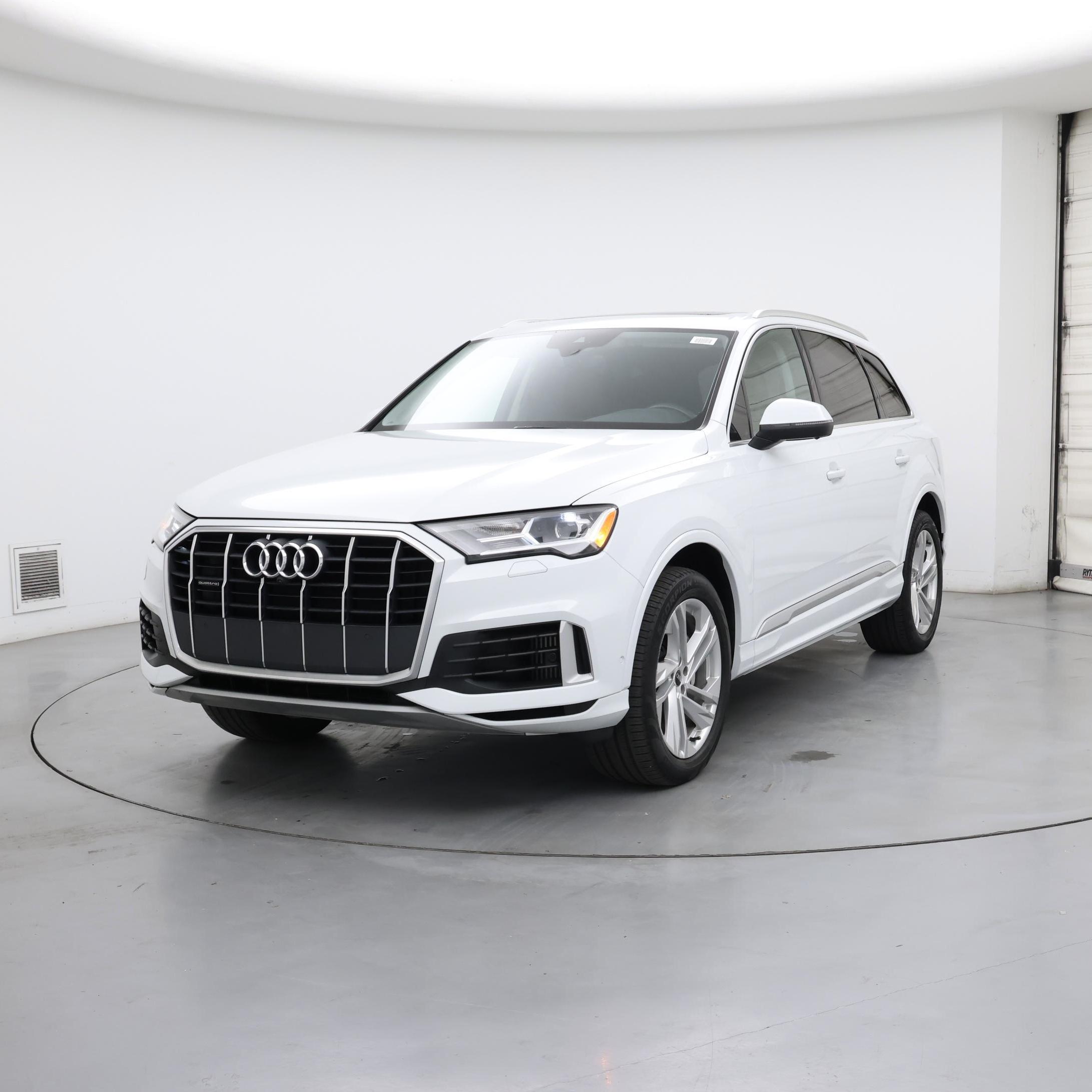 Thumbnail: 2021 Audi Q7 - 4