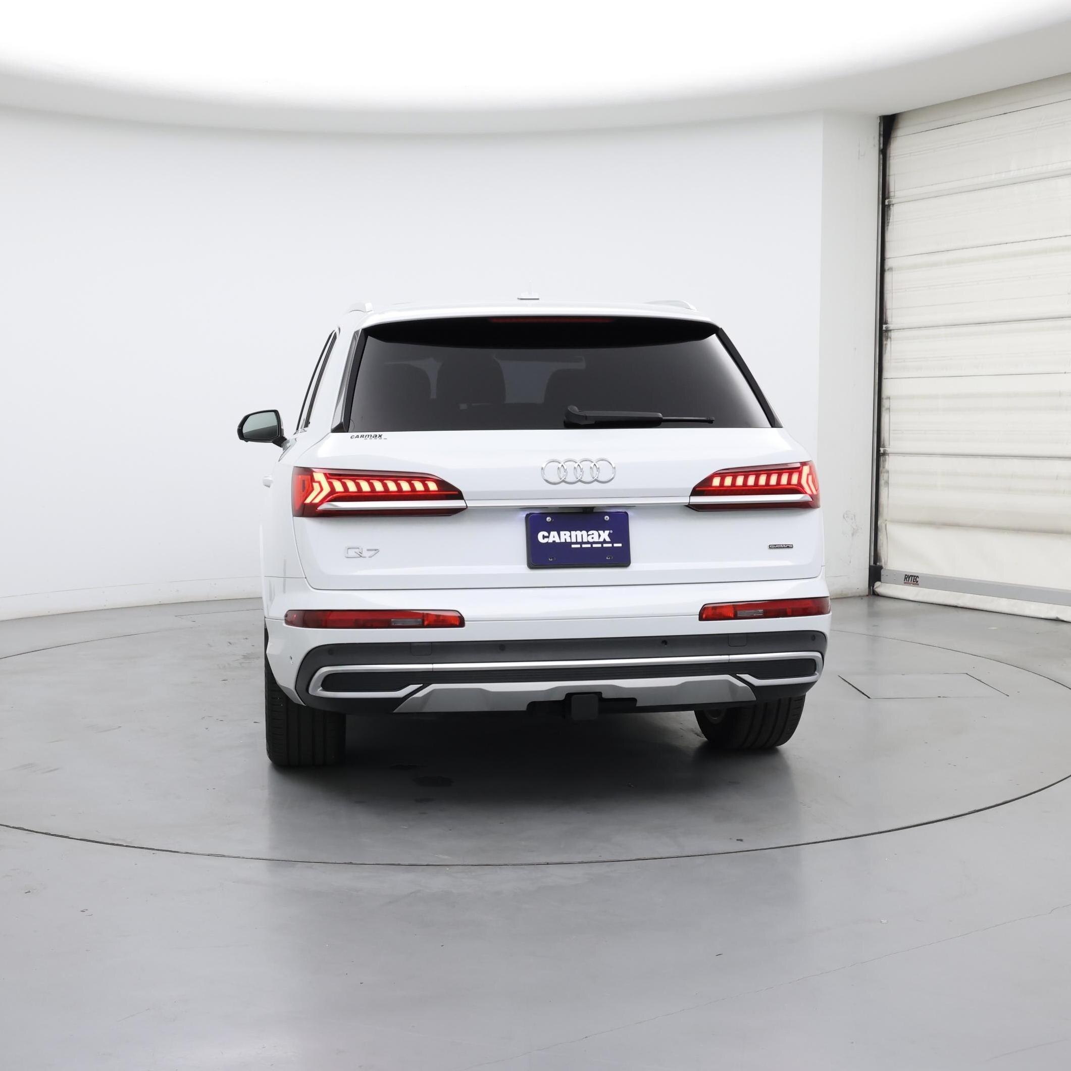 Thumbnail: 2021 Audi Q7 - 6