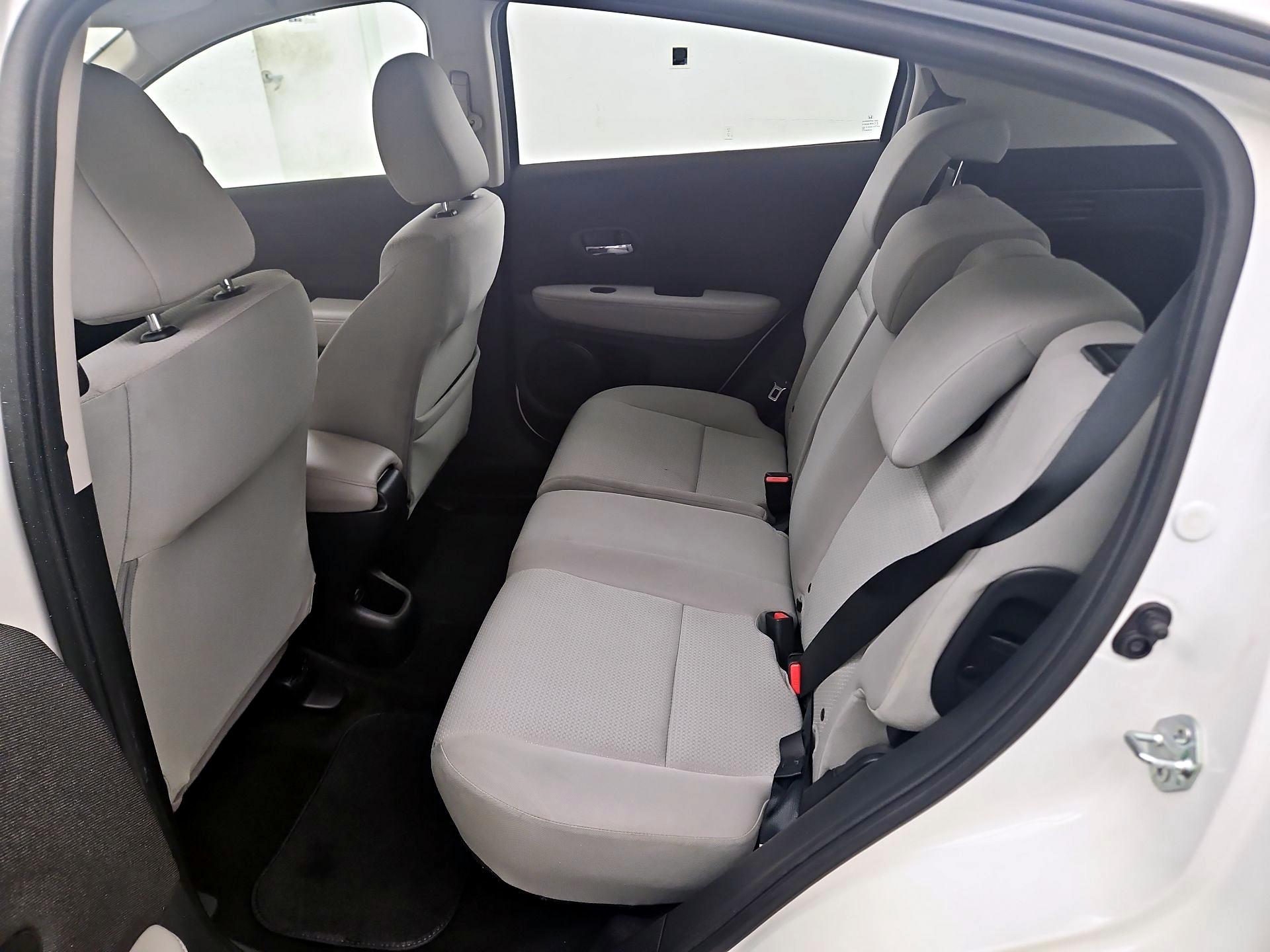 Thumbnail: 2022 Honda HR-V - 16