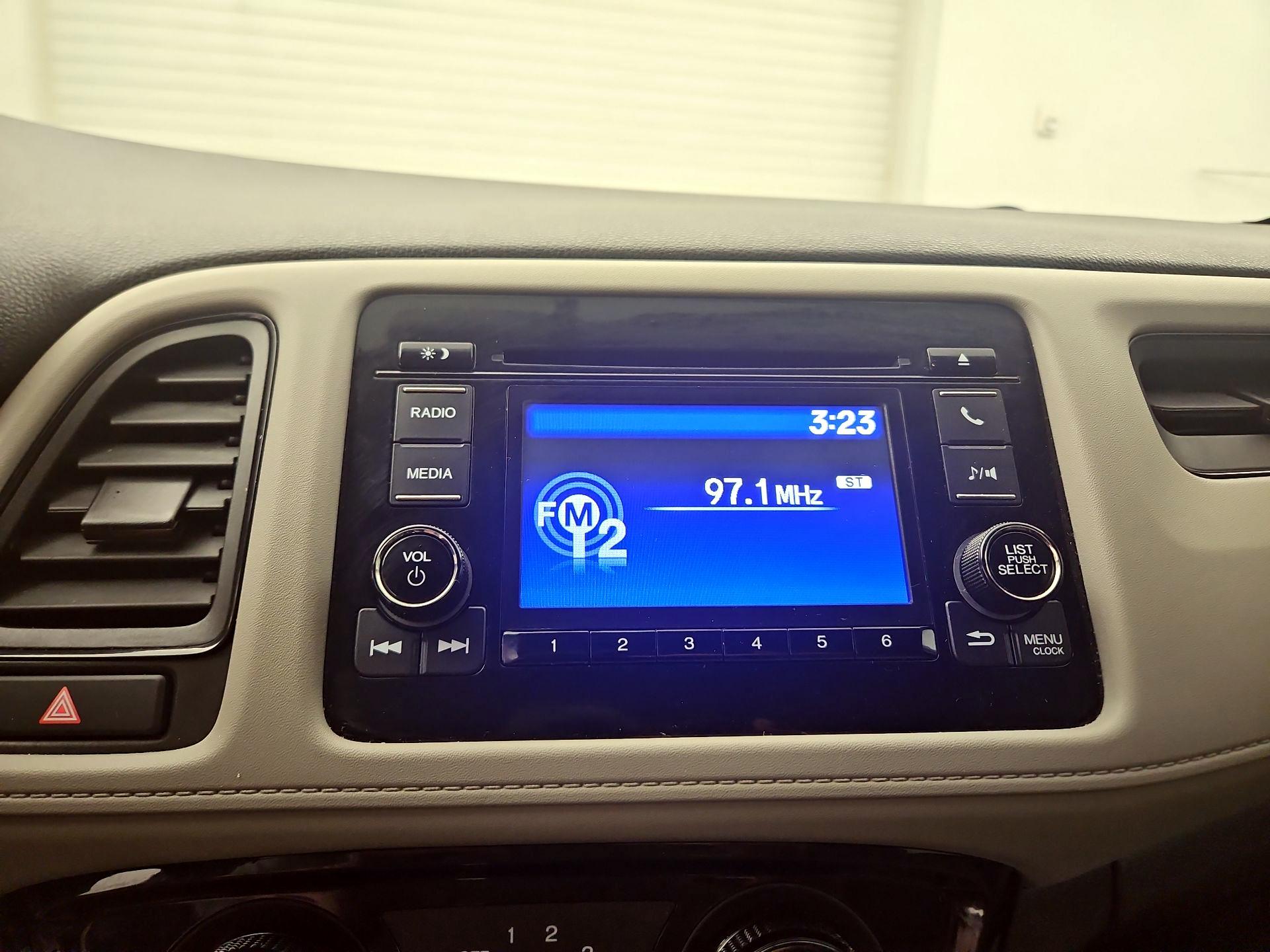 Thumbnail: 2022 Honda HR-V - 15