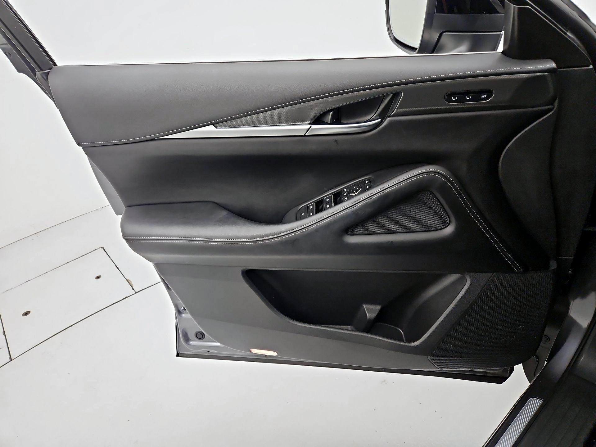 Thumbnail: 2023 INFINITI QX60 - 12