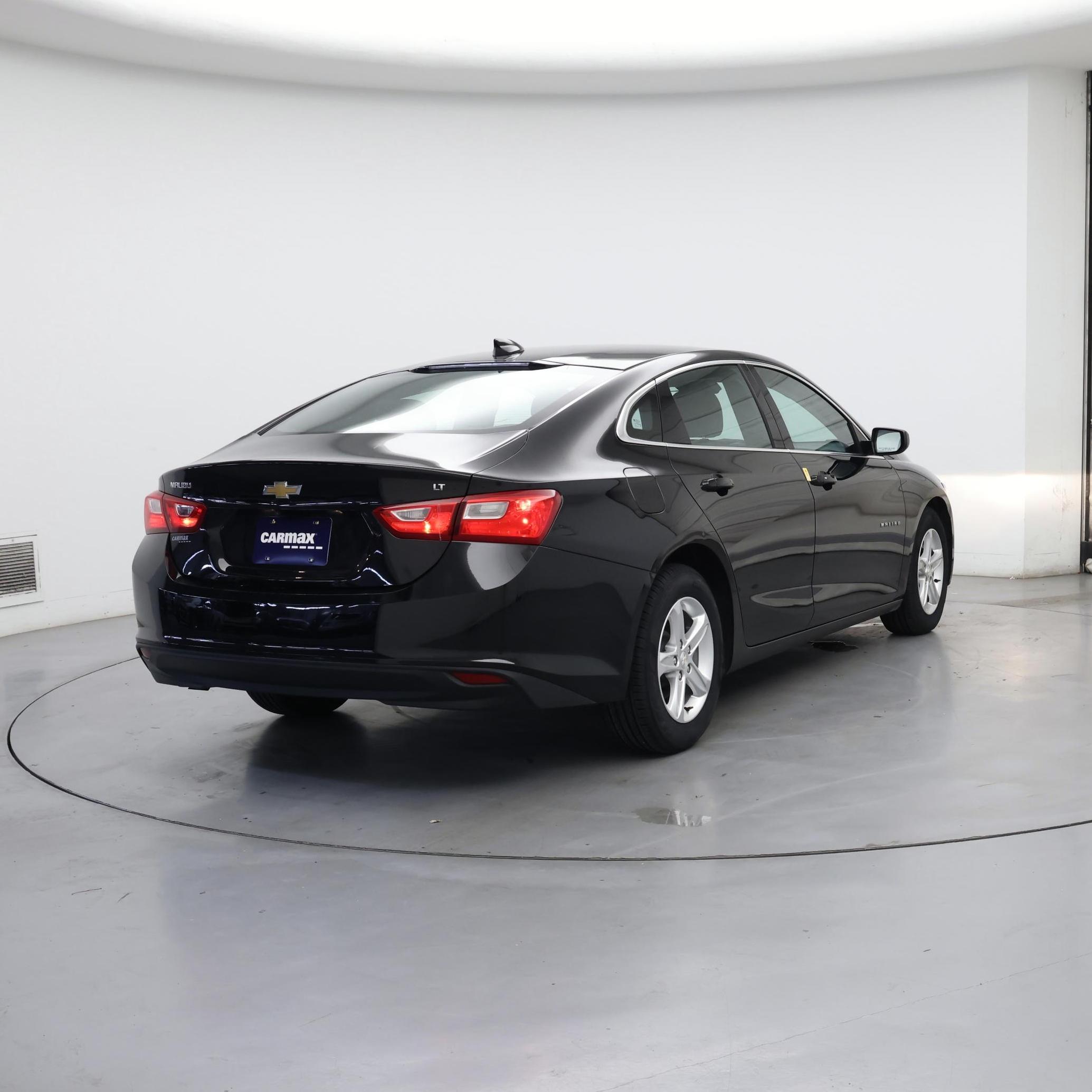 Thumbnail: 2023 Chevrolet Malibu - 8