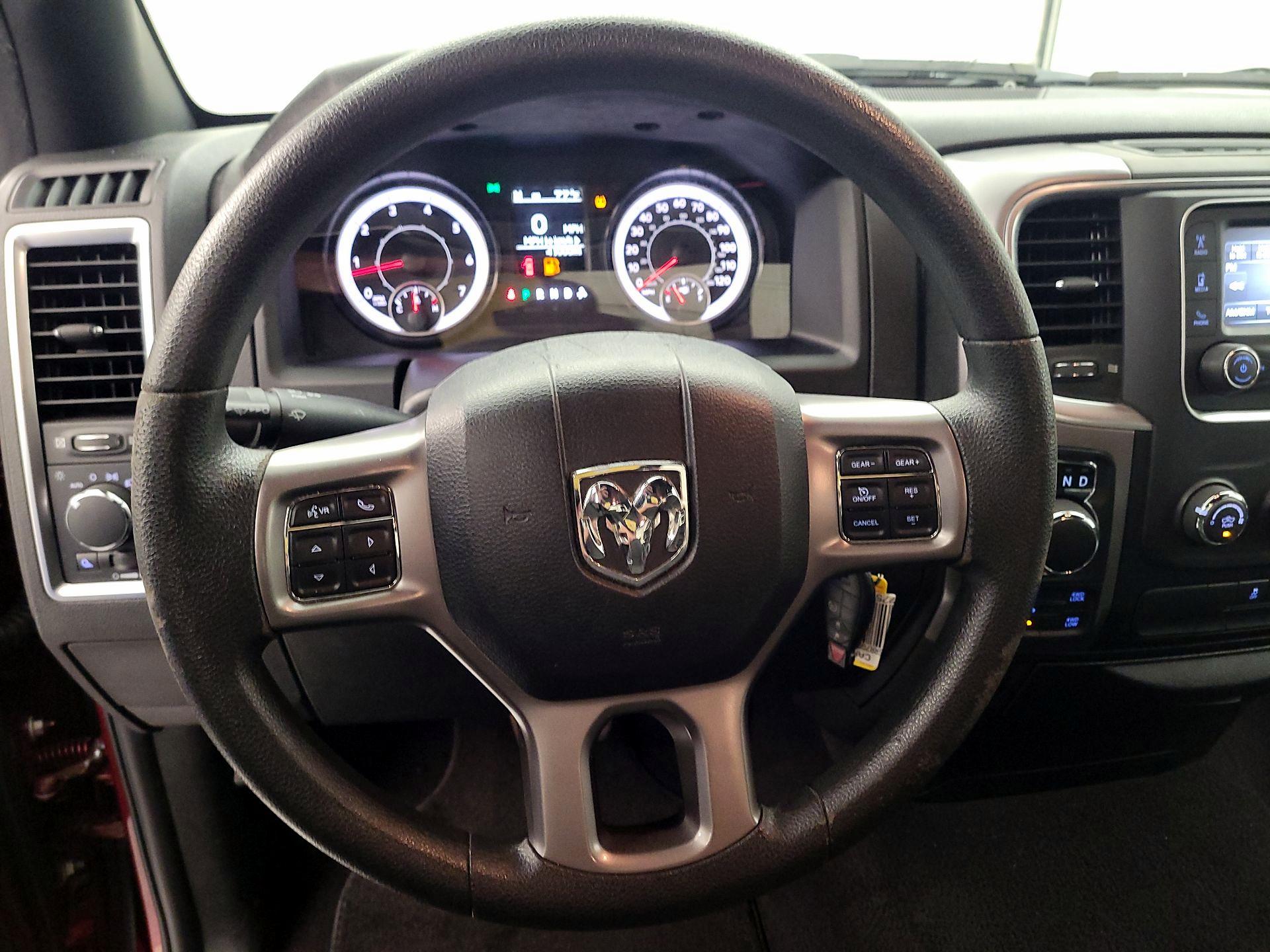Thumbnail: 2022 RAM 1500 Classic - 10