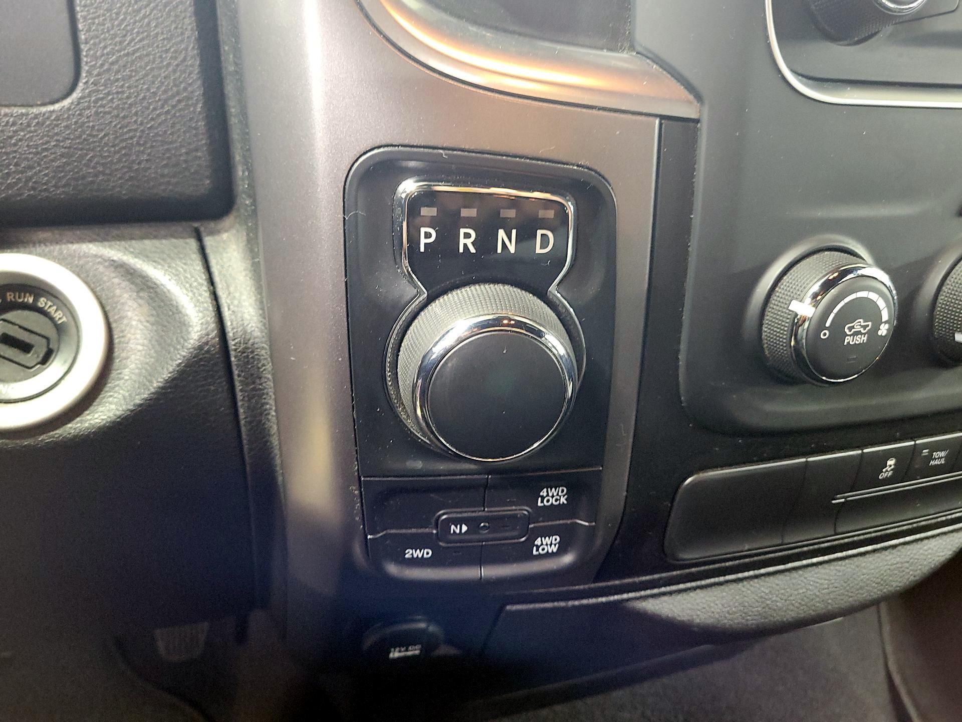 Thumbnail: 2022 RAM 1500 Classic - 17