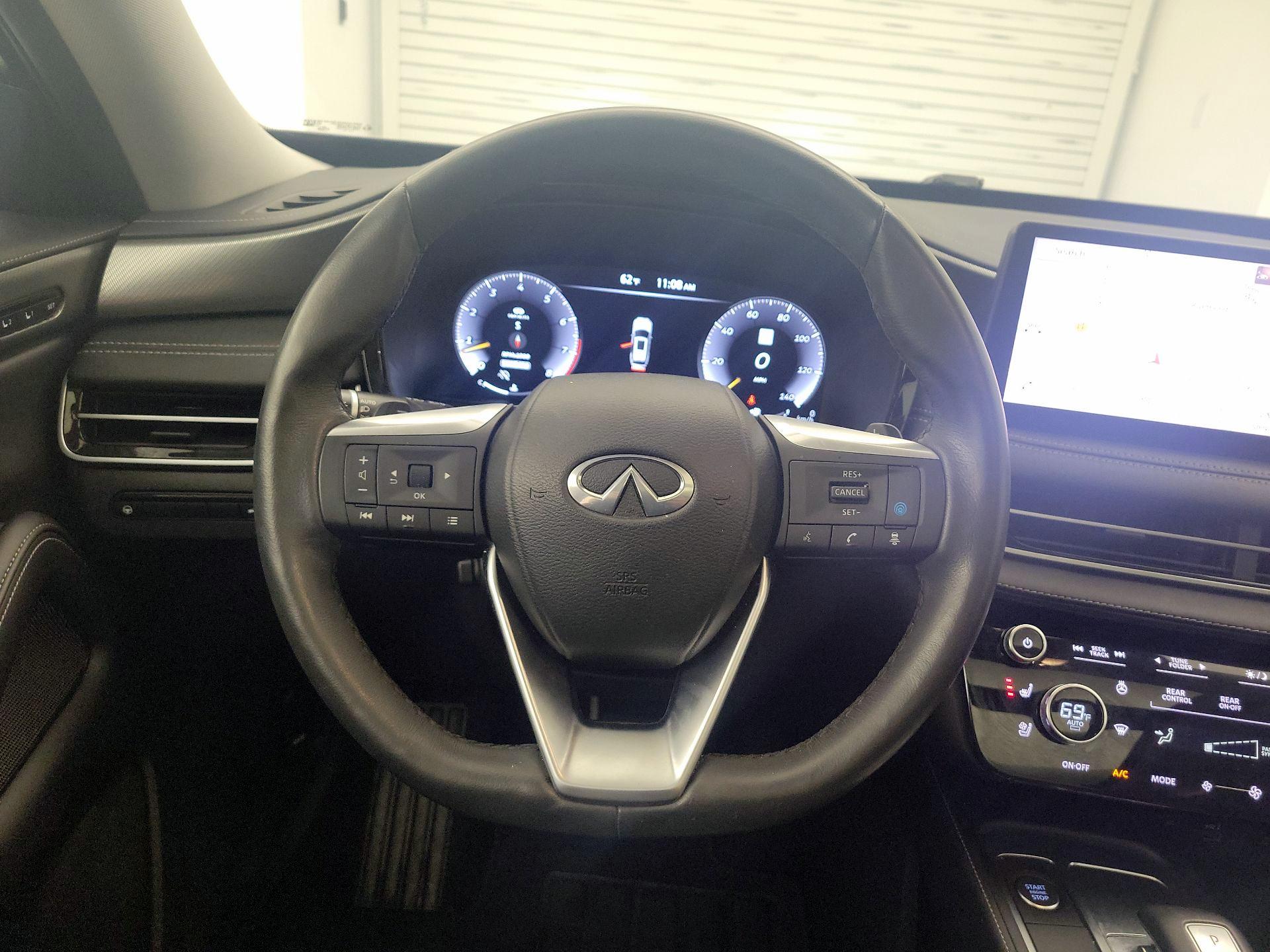 Thumbnail: 2023 INFINITI QX60 - 10
