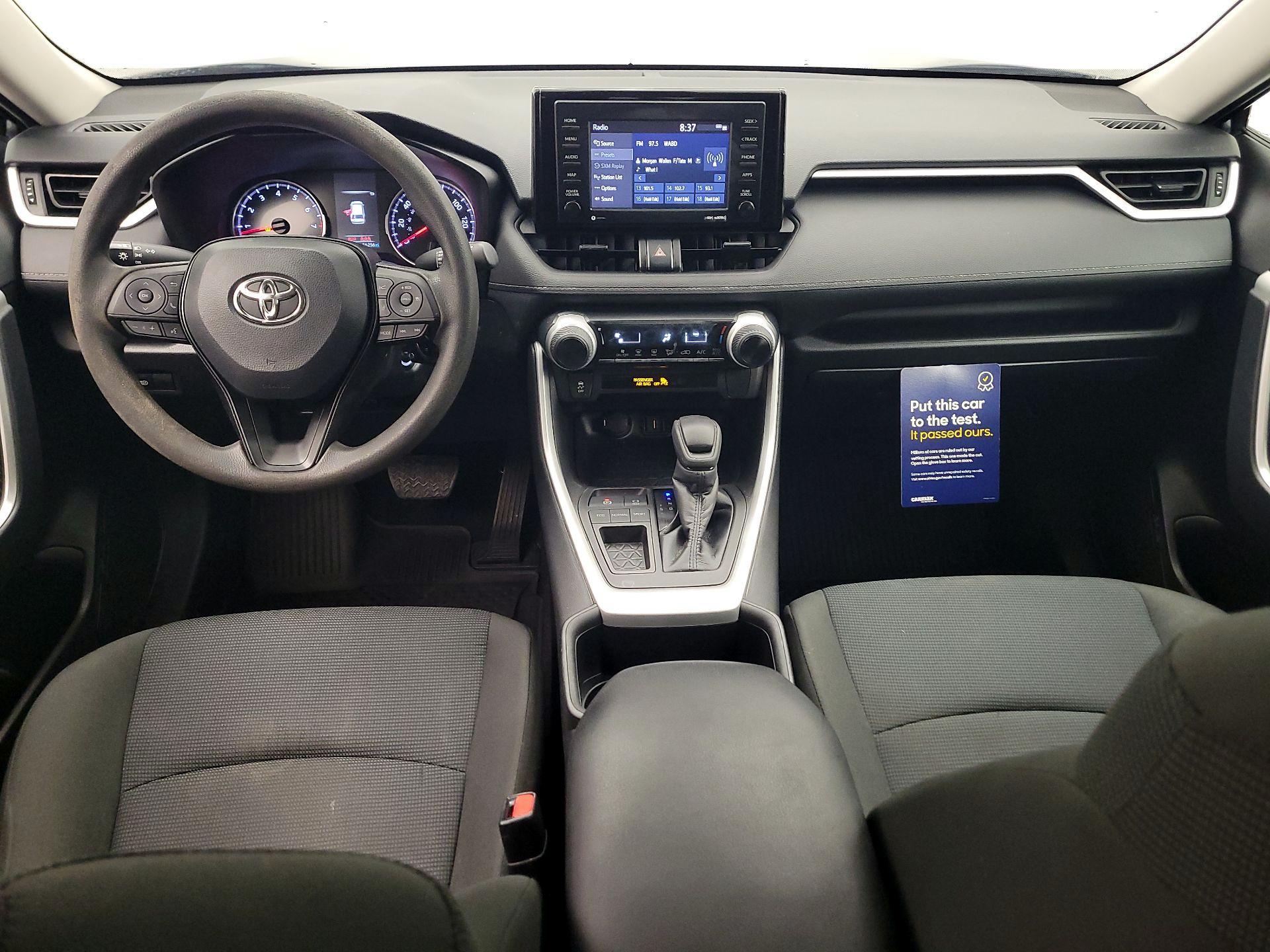 Thumbnail: 2022 Toyota RAV4 - 9