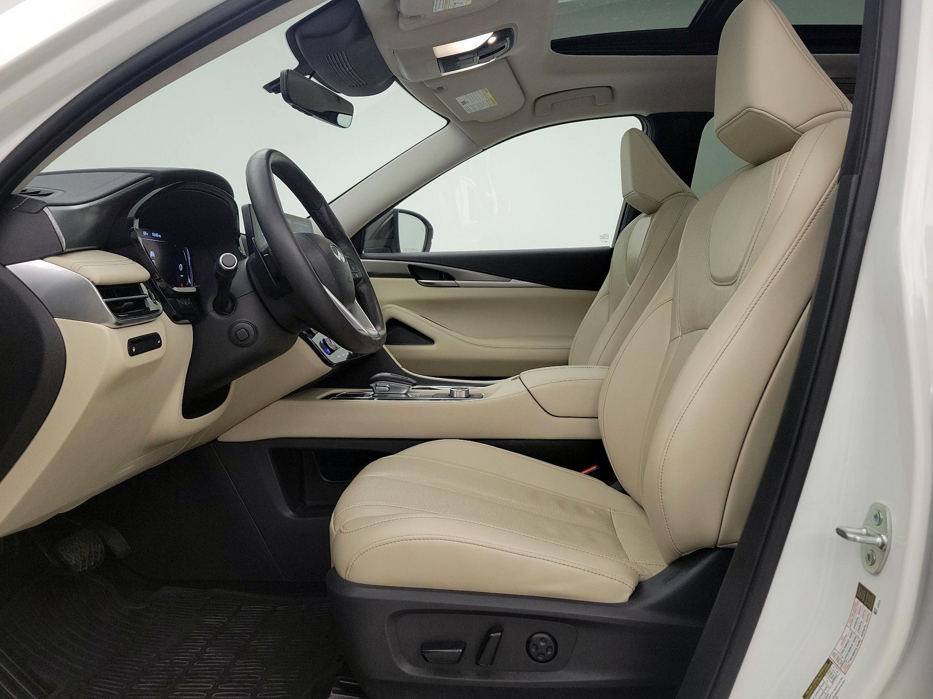 Thumbnail: 2023 INFINITI QX60 - 11