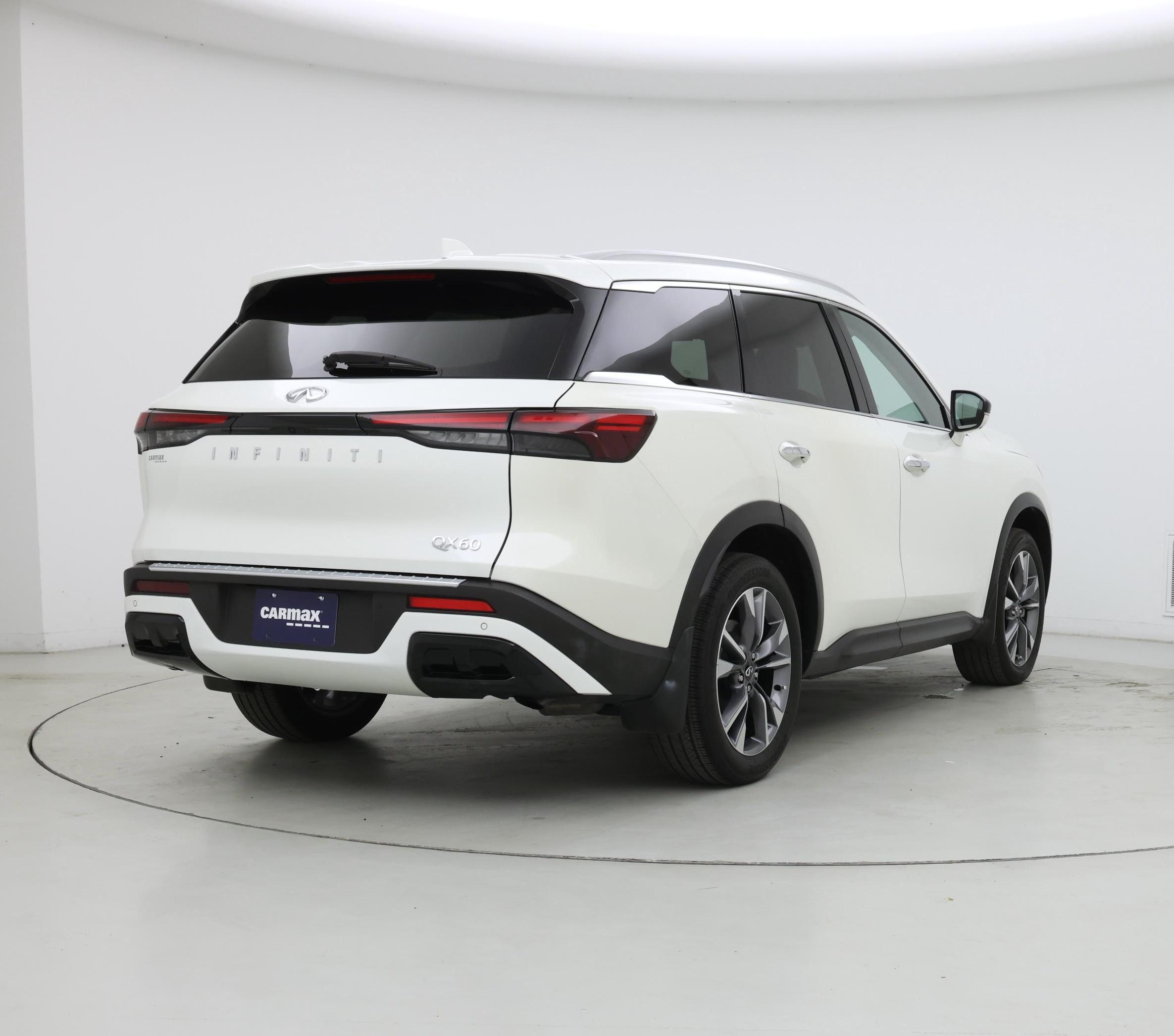 Thumbnail: 2023 INFINITI QX60 - 8