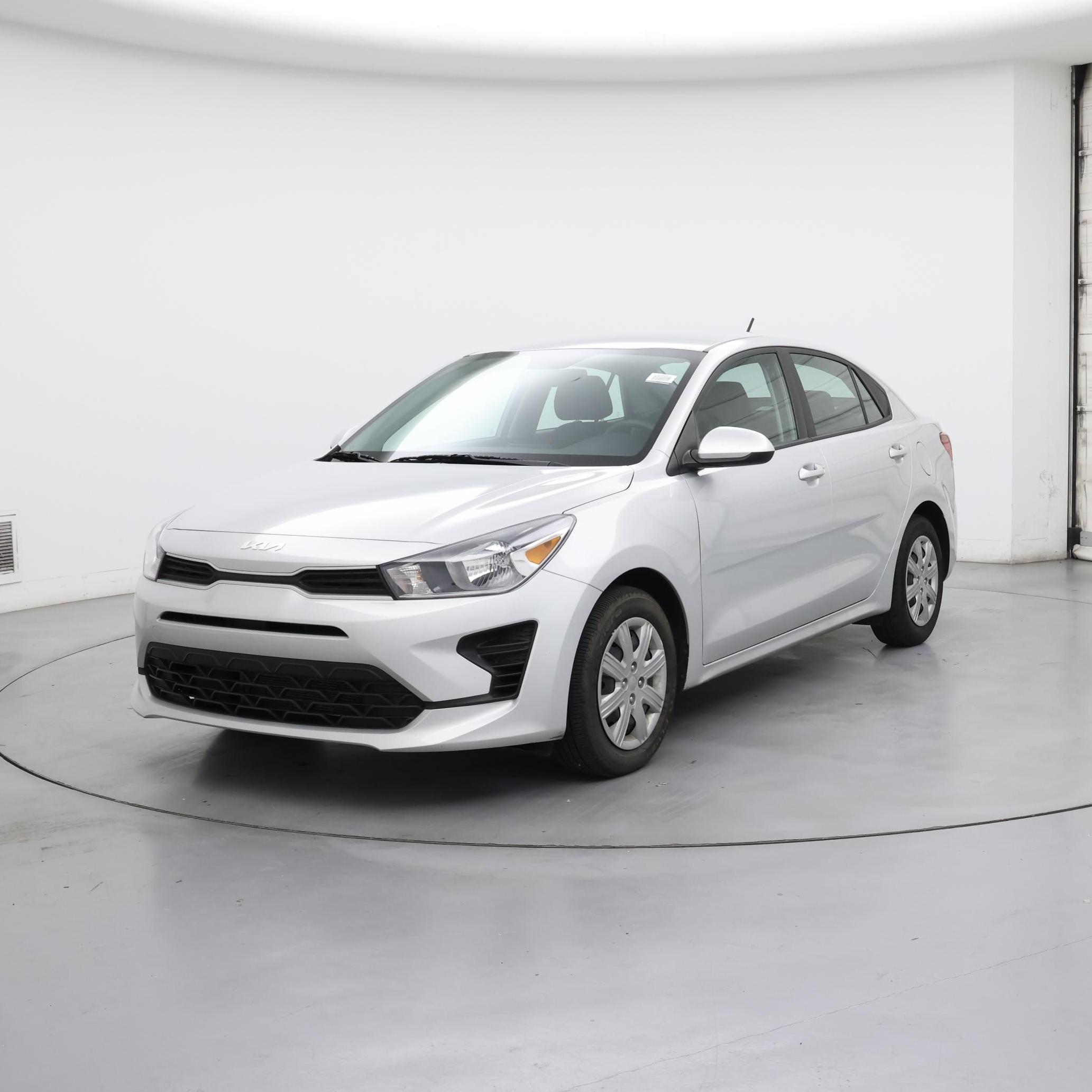 Thumbnail: 2023 Kia Rio - 4