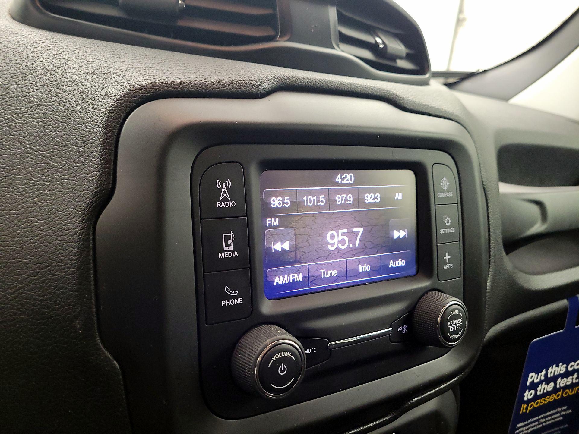 Thumbnail: 2020 Jeep Renegade - 13