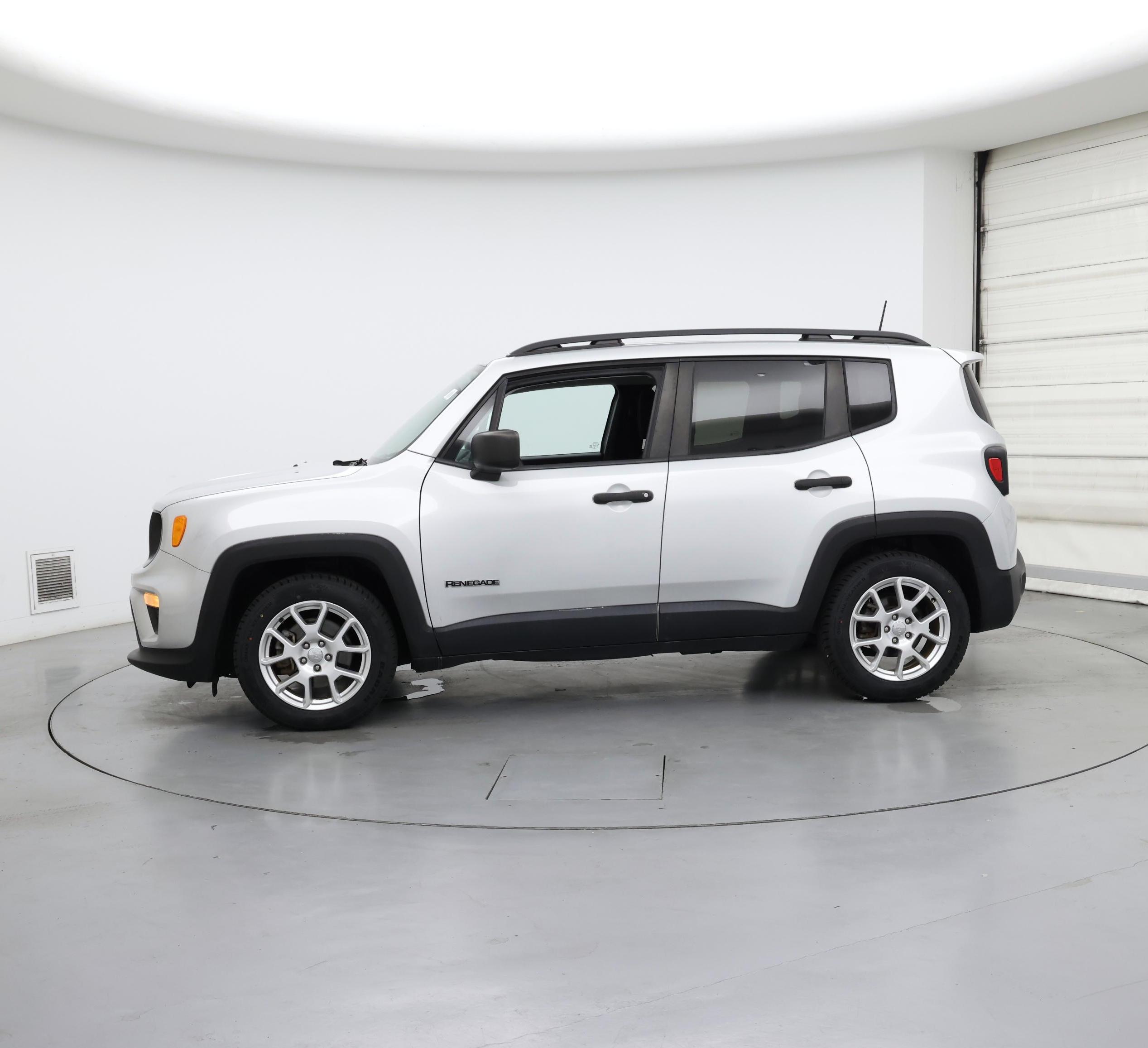 Thumbnail: 2020 Jeep Renegade - 3