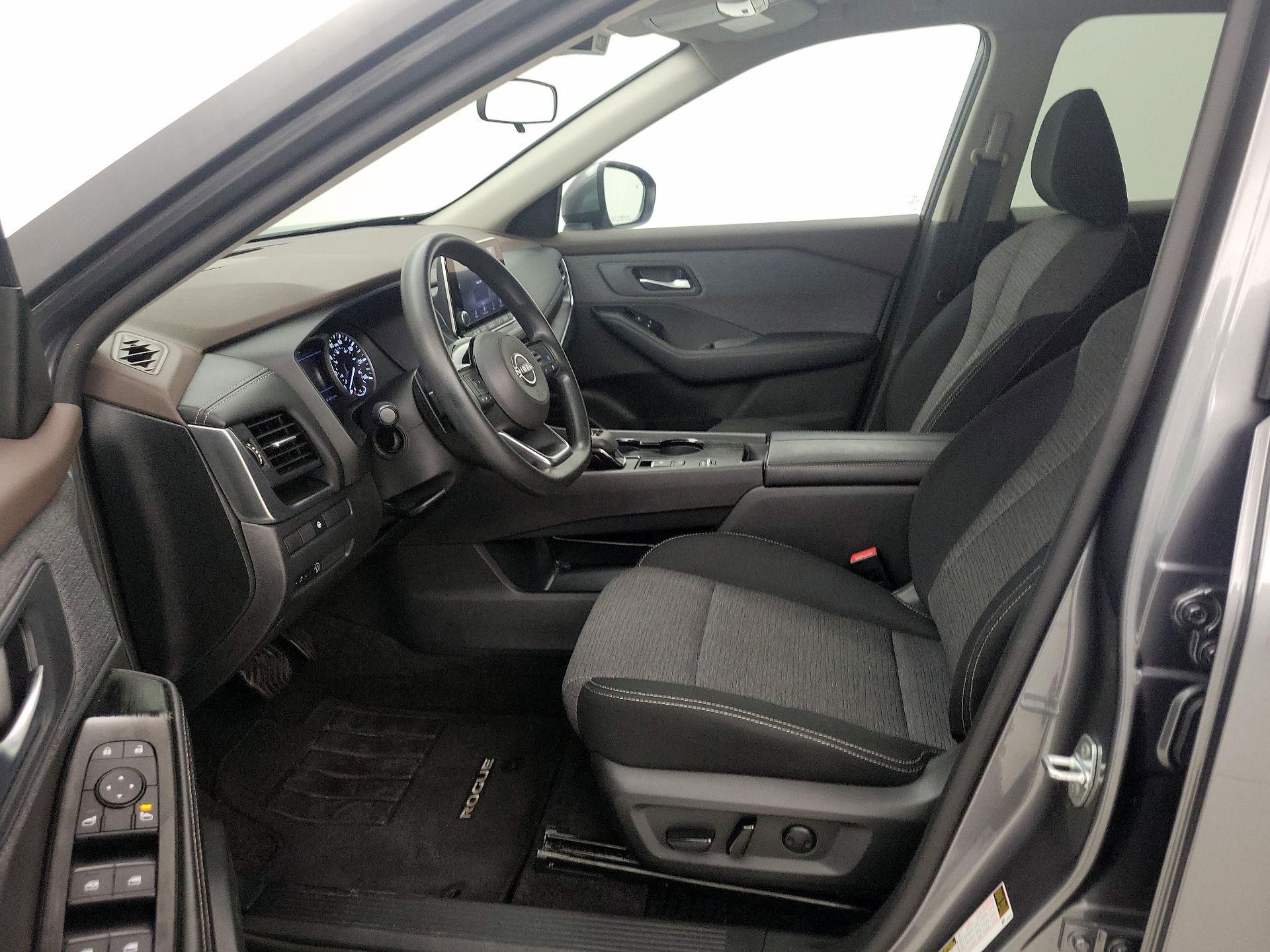 Thumbnail: 2023 Nissan Rogue - 11