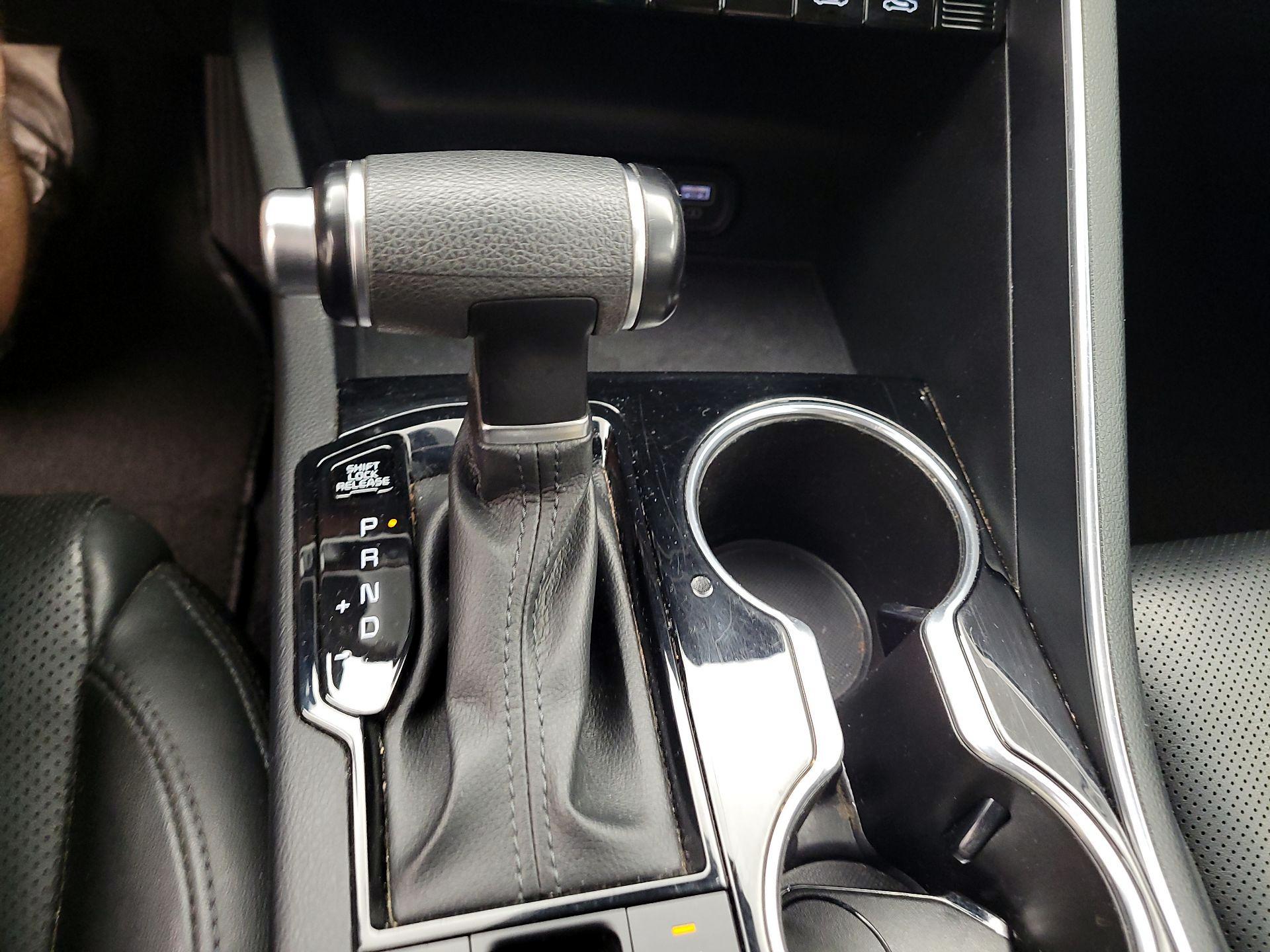 Thumbnail: 2022 Kia K5 - 15