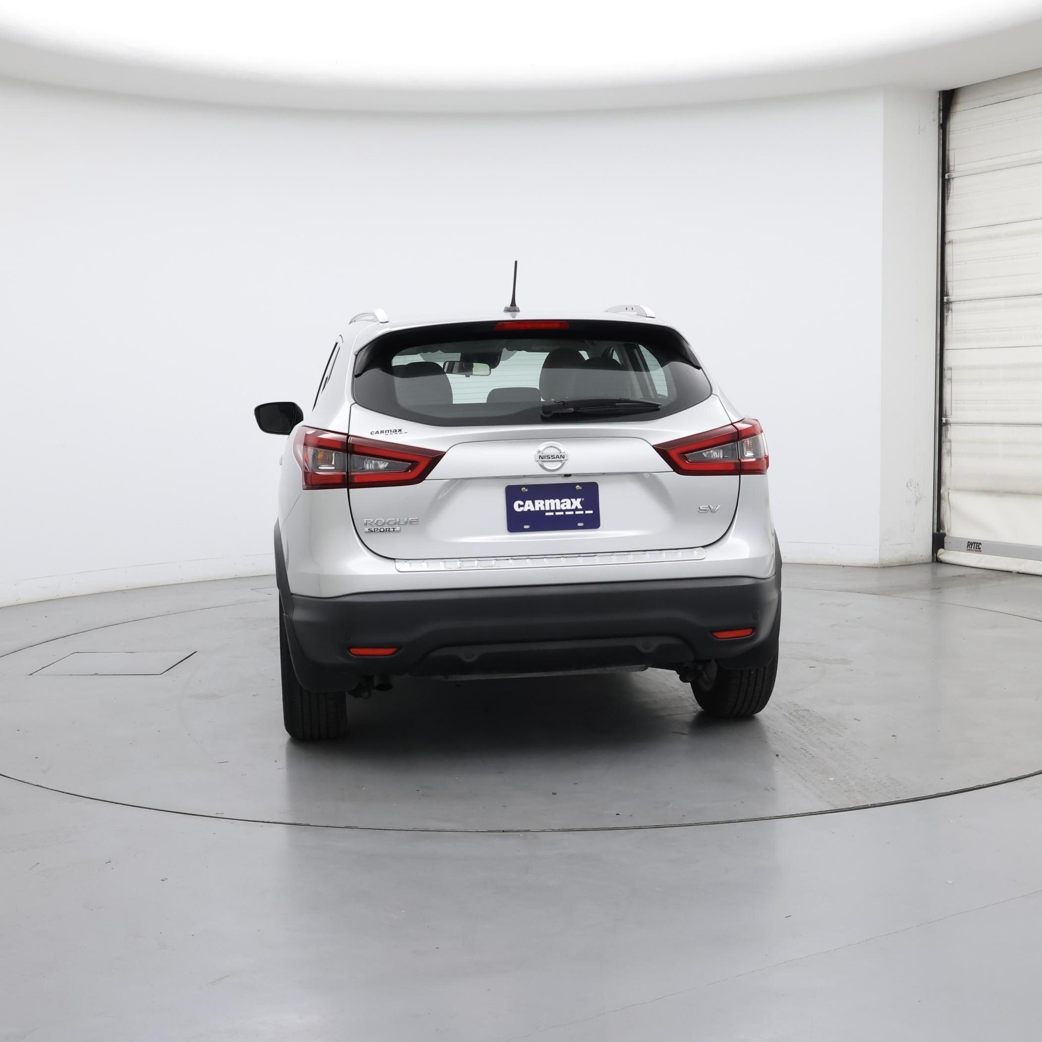 Thumbnail: 2020 Nissan Rogue Sport - 6
