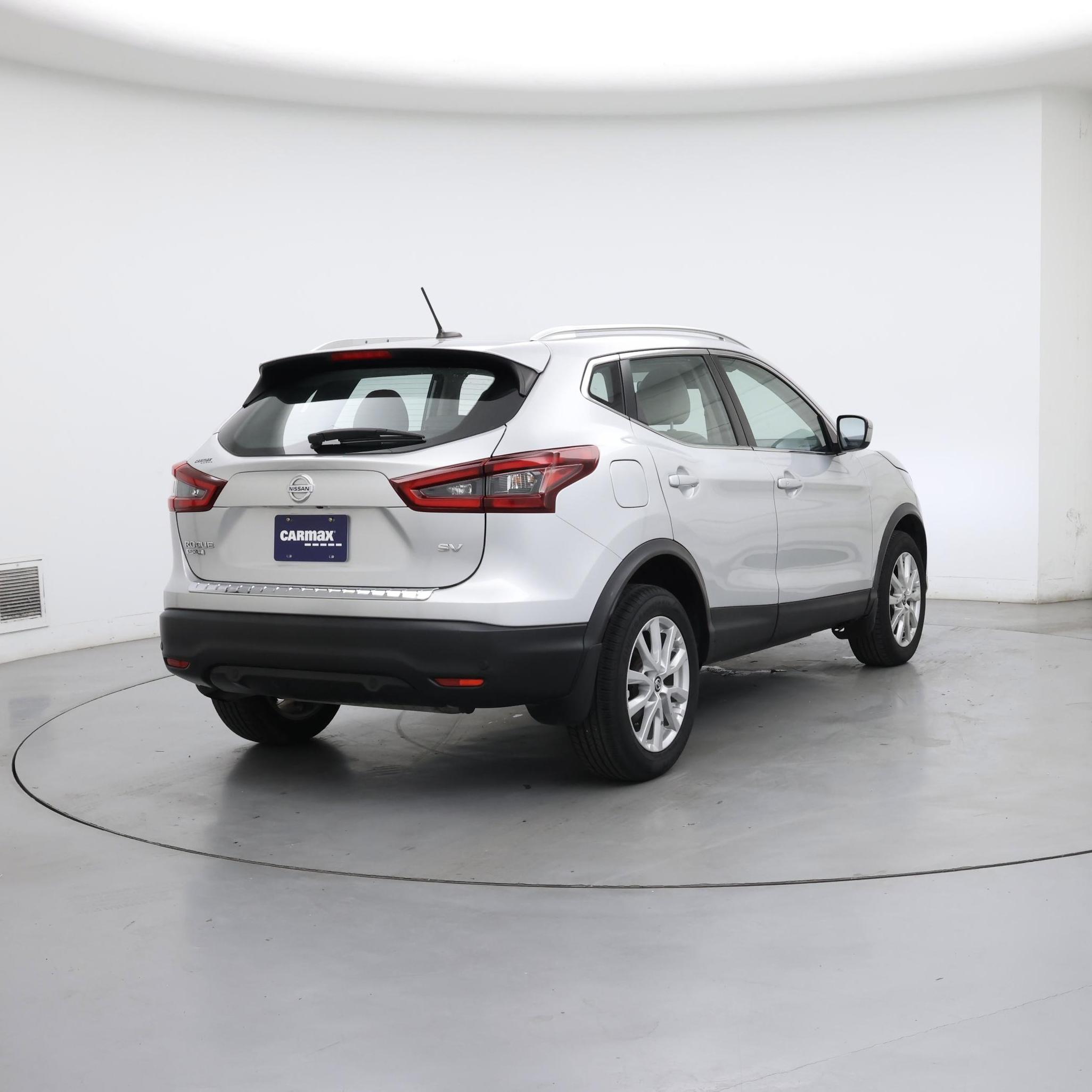 Thumbnail: 2020 Nissan Rogue Sport - 8