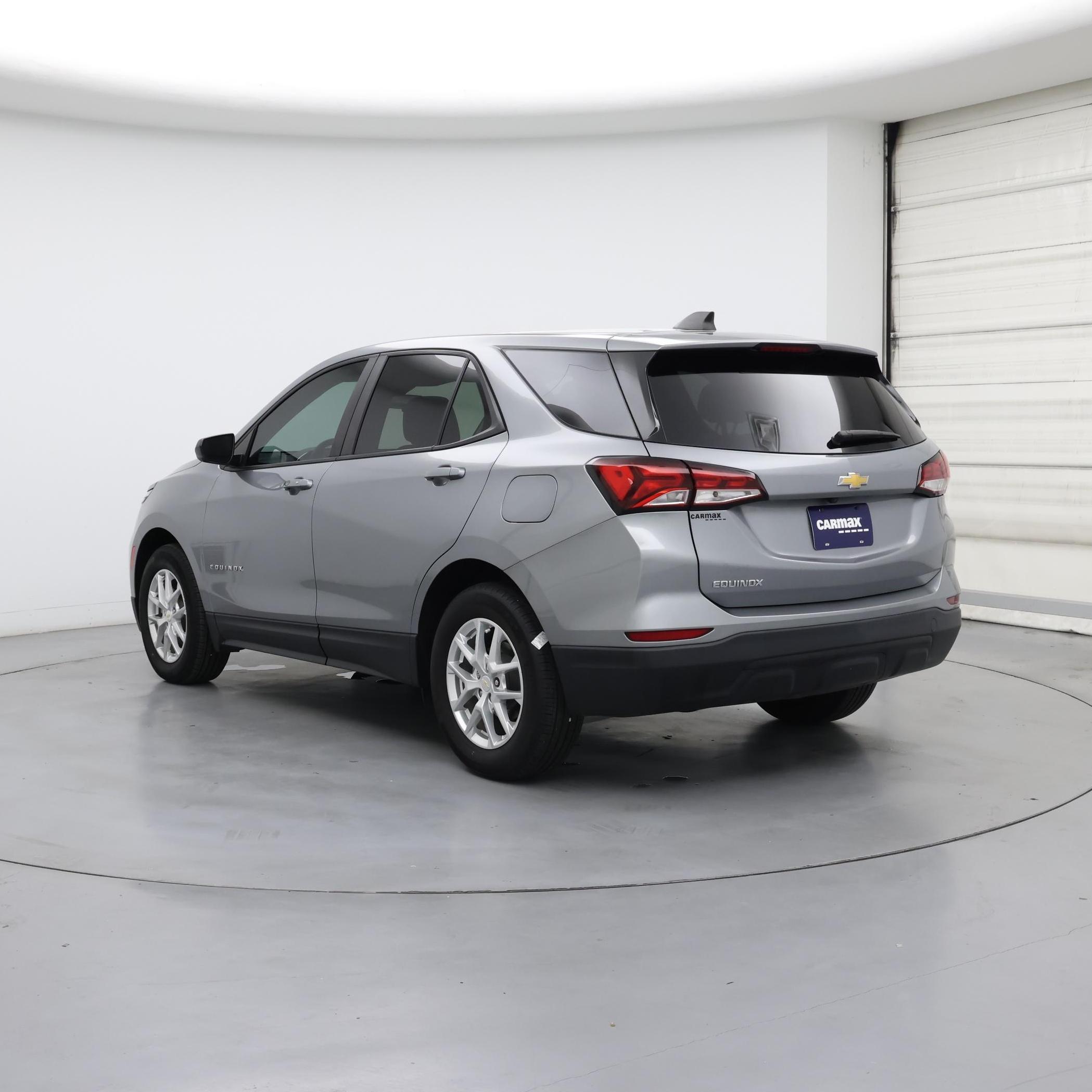 Thumbnail: 2023 Chevrolet Equinox - 2