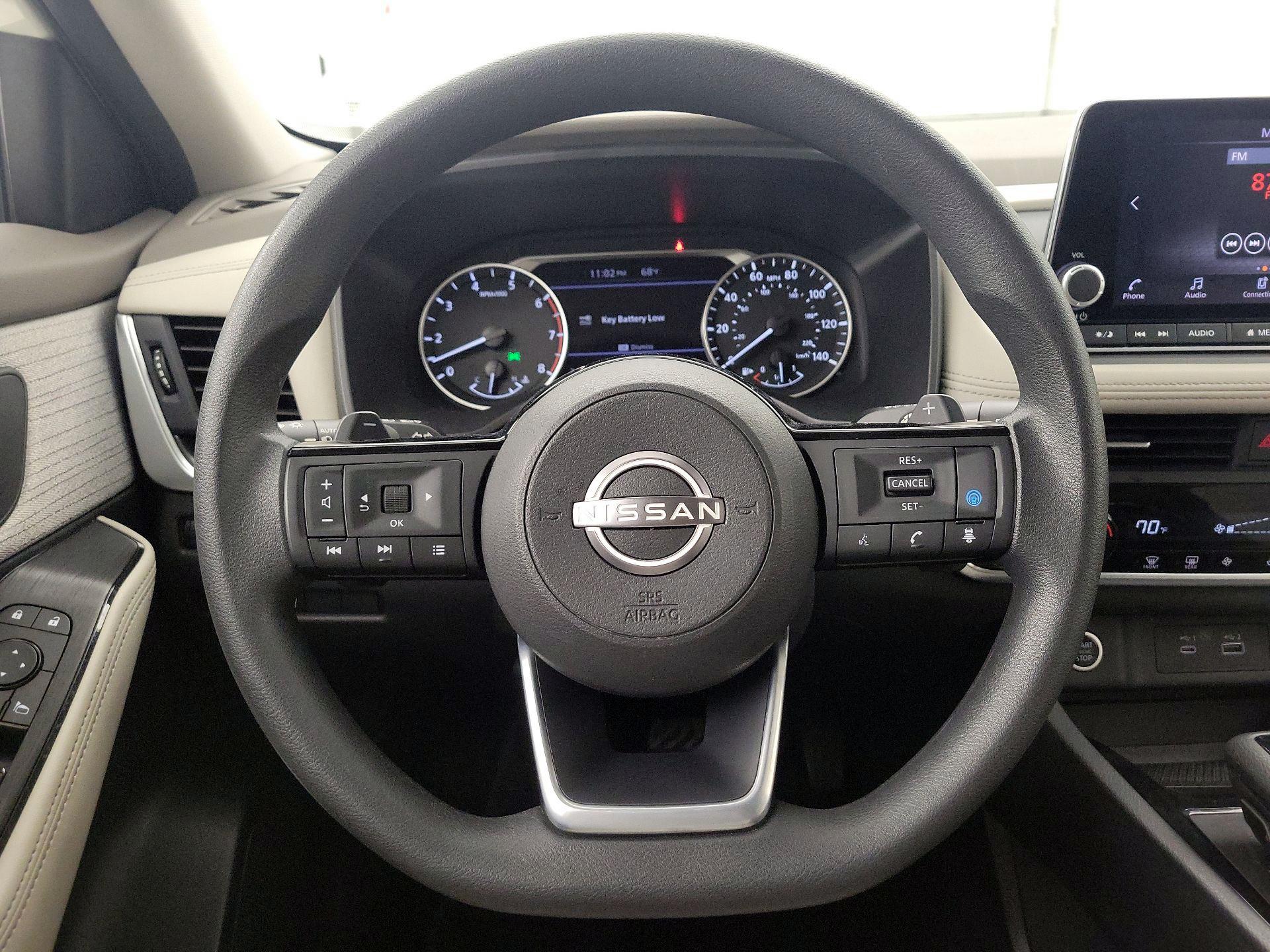 Thumbnail: 2023 Nissan Rogue - 10