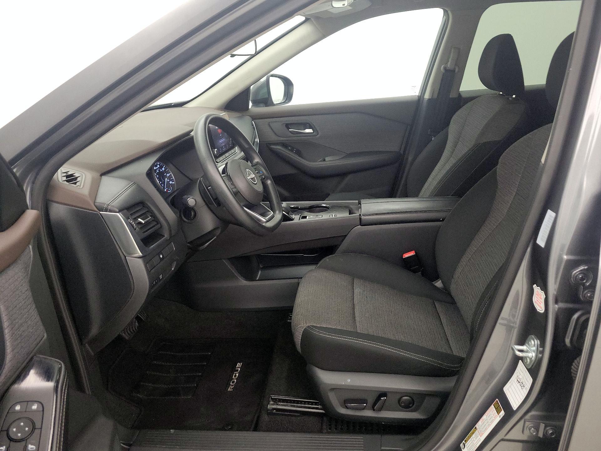 Thumbnail: 2023 Nissan Rogue - 11