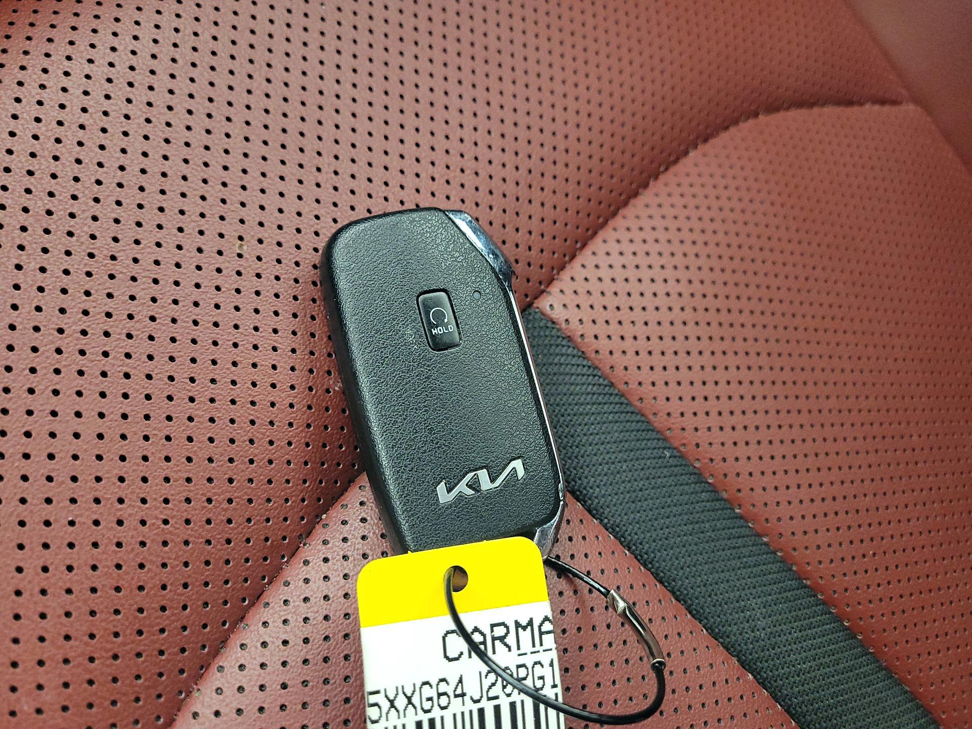 Thumbnail: 2023 Kia K5 - 18