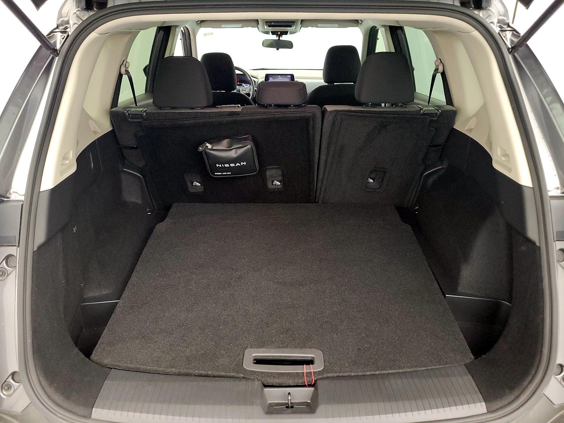 Thumbnail: 2023 Nissan Rogue - 16