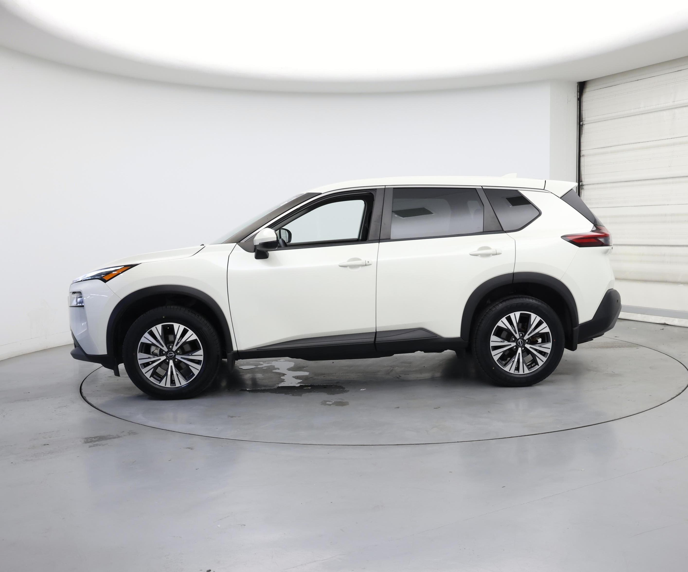 Thumbnail: 2023 Nissan Rogue - 3