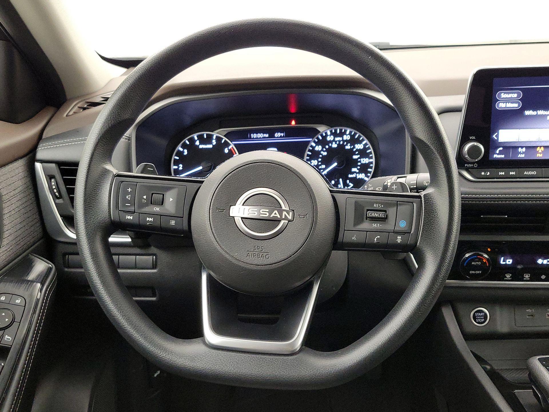 Thumbnail: 2023 Nissan Rogue - 10