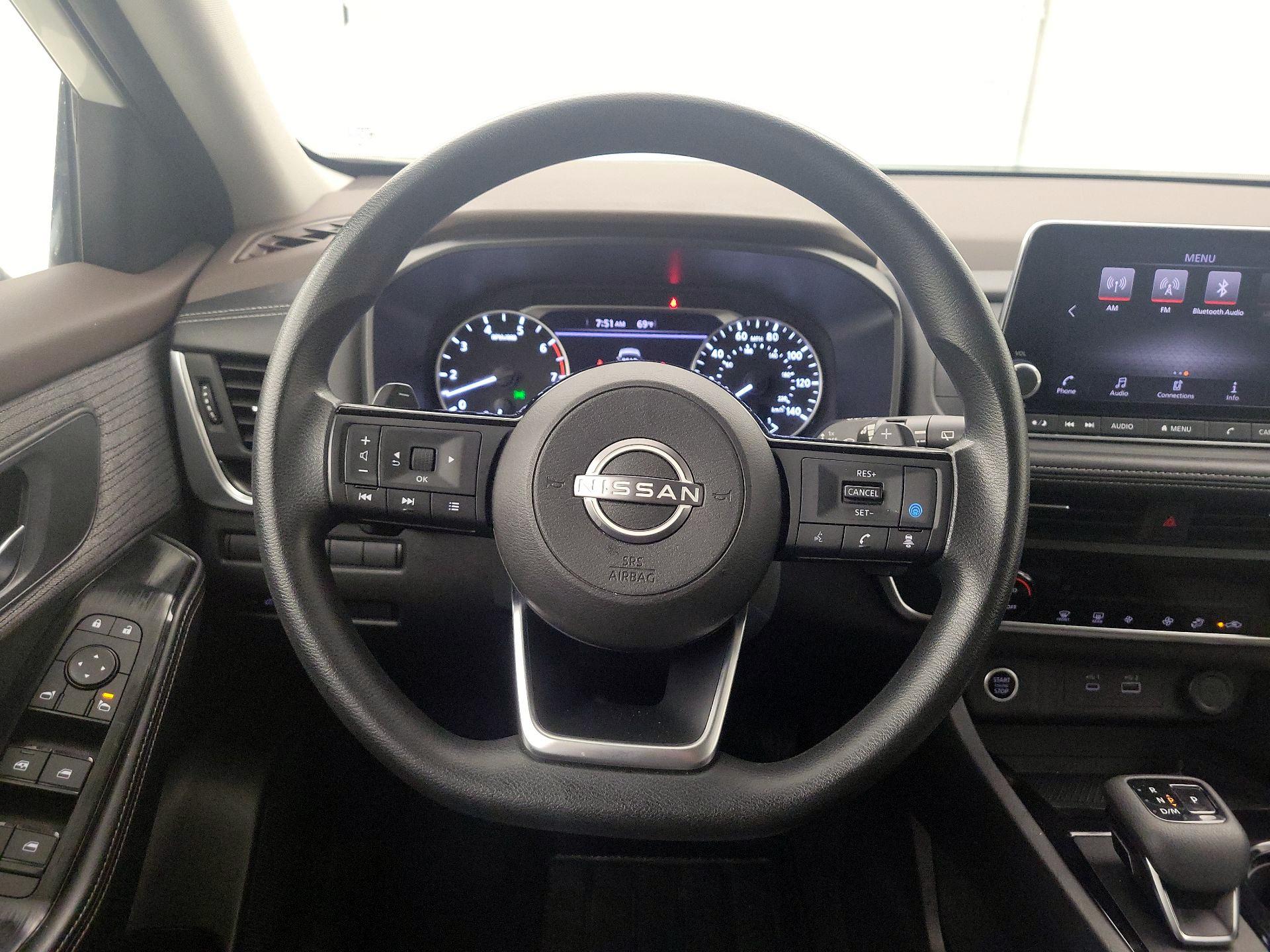 Thumbnail: 2023 Nissan Rogue - 10