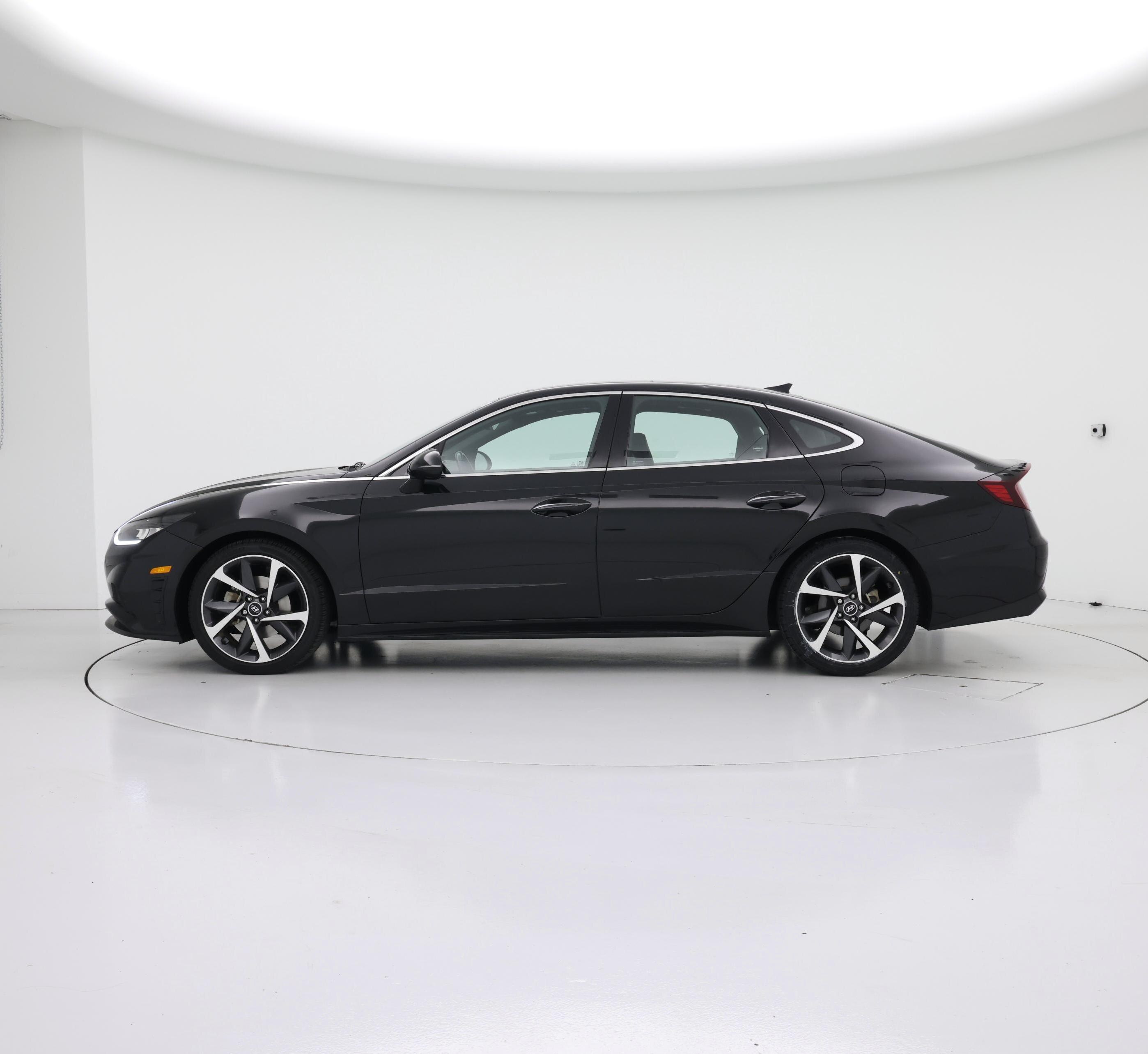 Thumbnail: 2022 Hyundai Sonata - 3