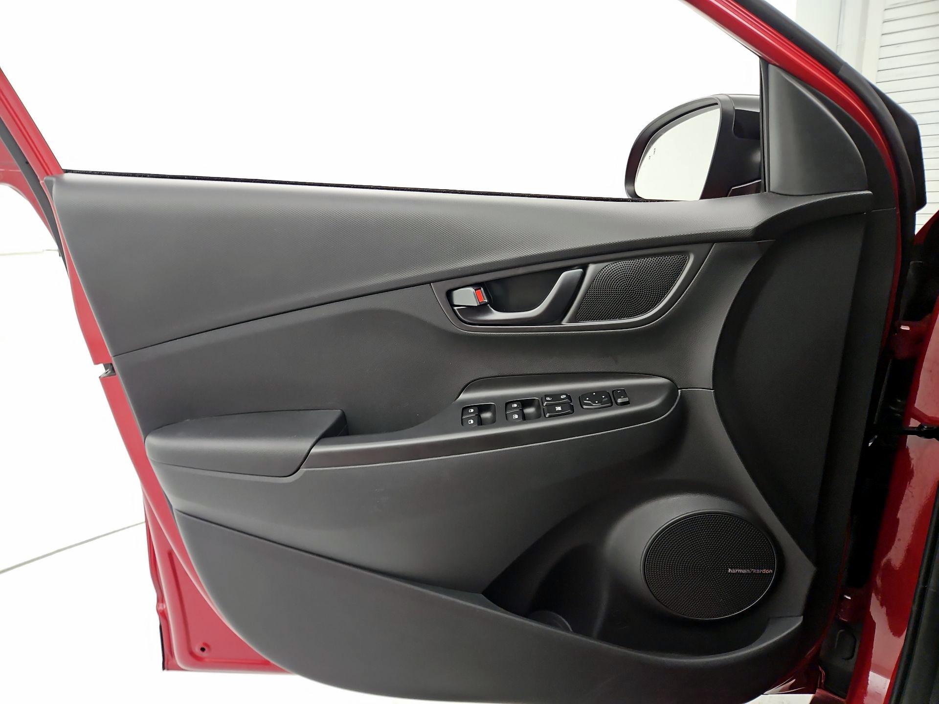 Thumbnail: 2022 Hyundai Kona - 12