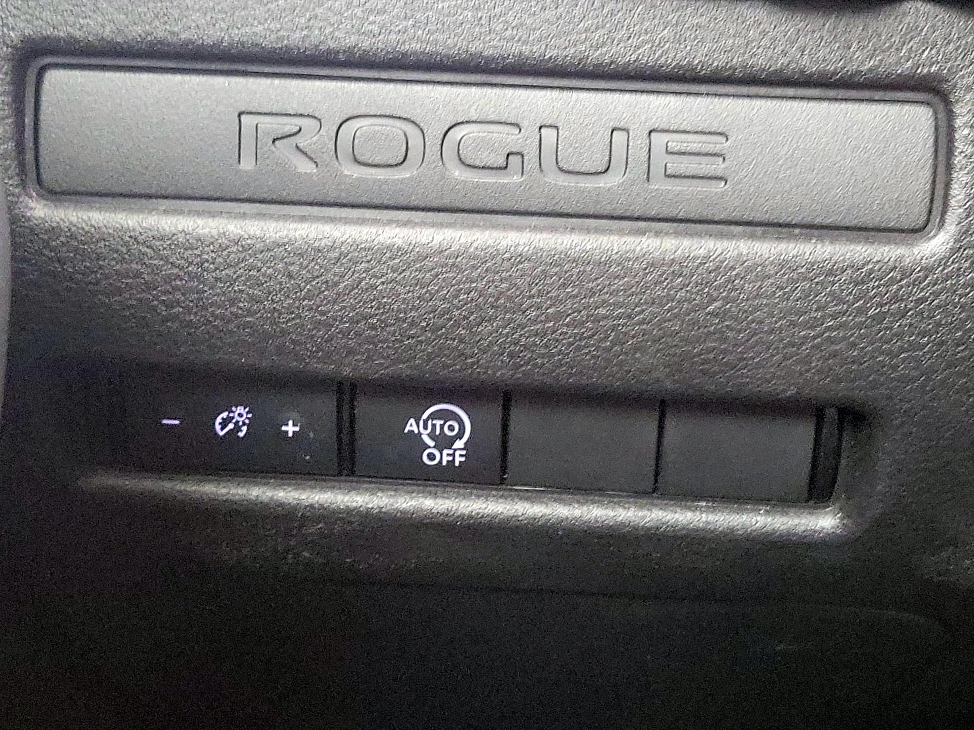 Thumbnail: 2023 Nissan Rogue - 13