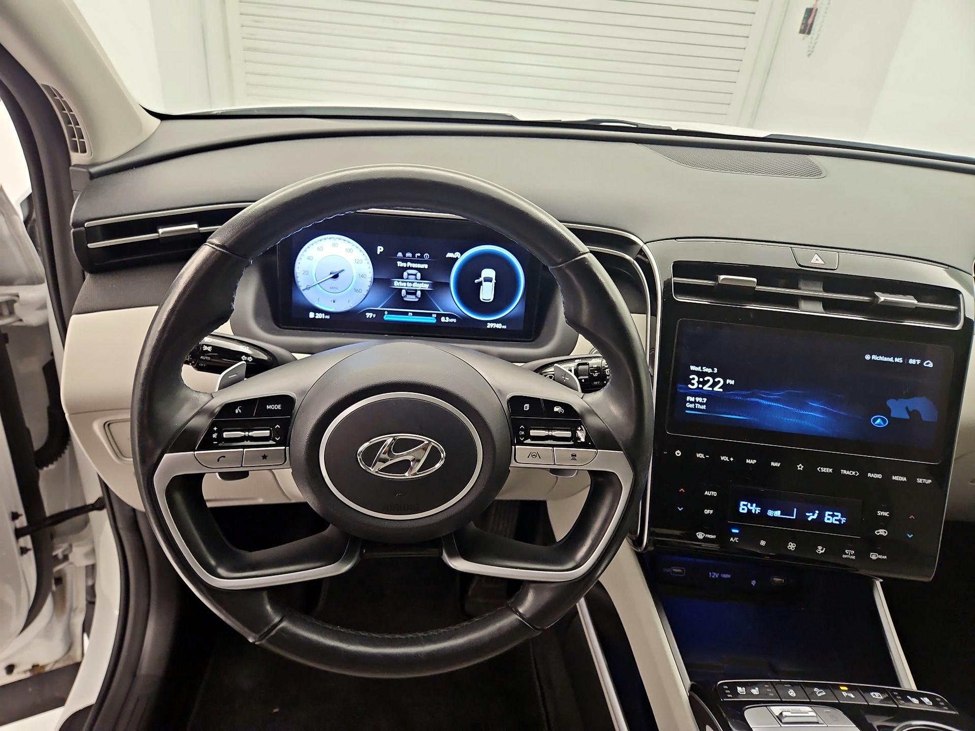 Thumbnail: 2023 Hyundai Tucson - 10