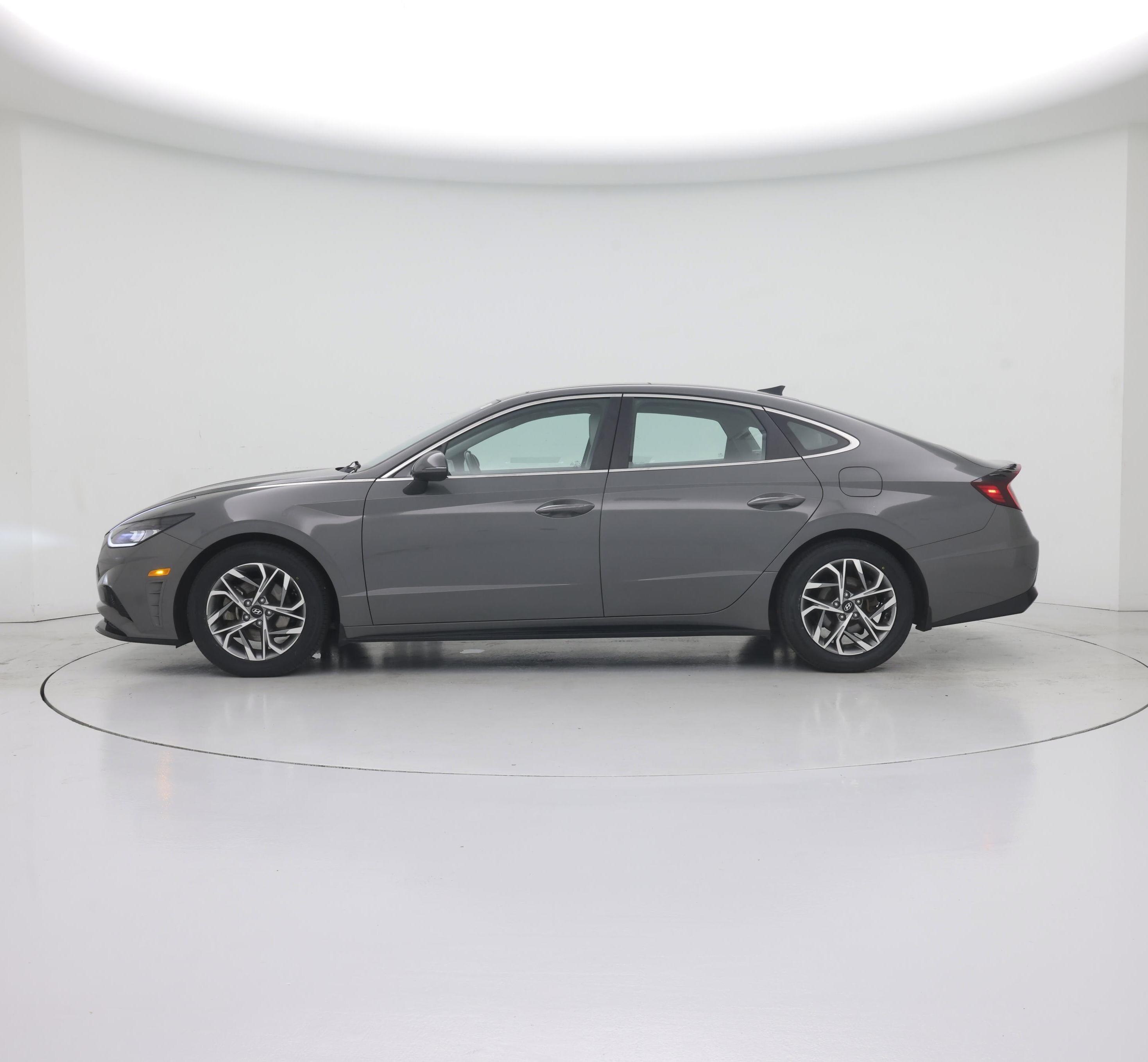 Thumbnail: 2022 Hyundai Sonata - 3