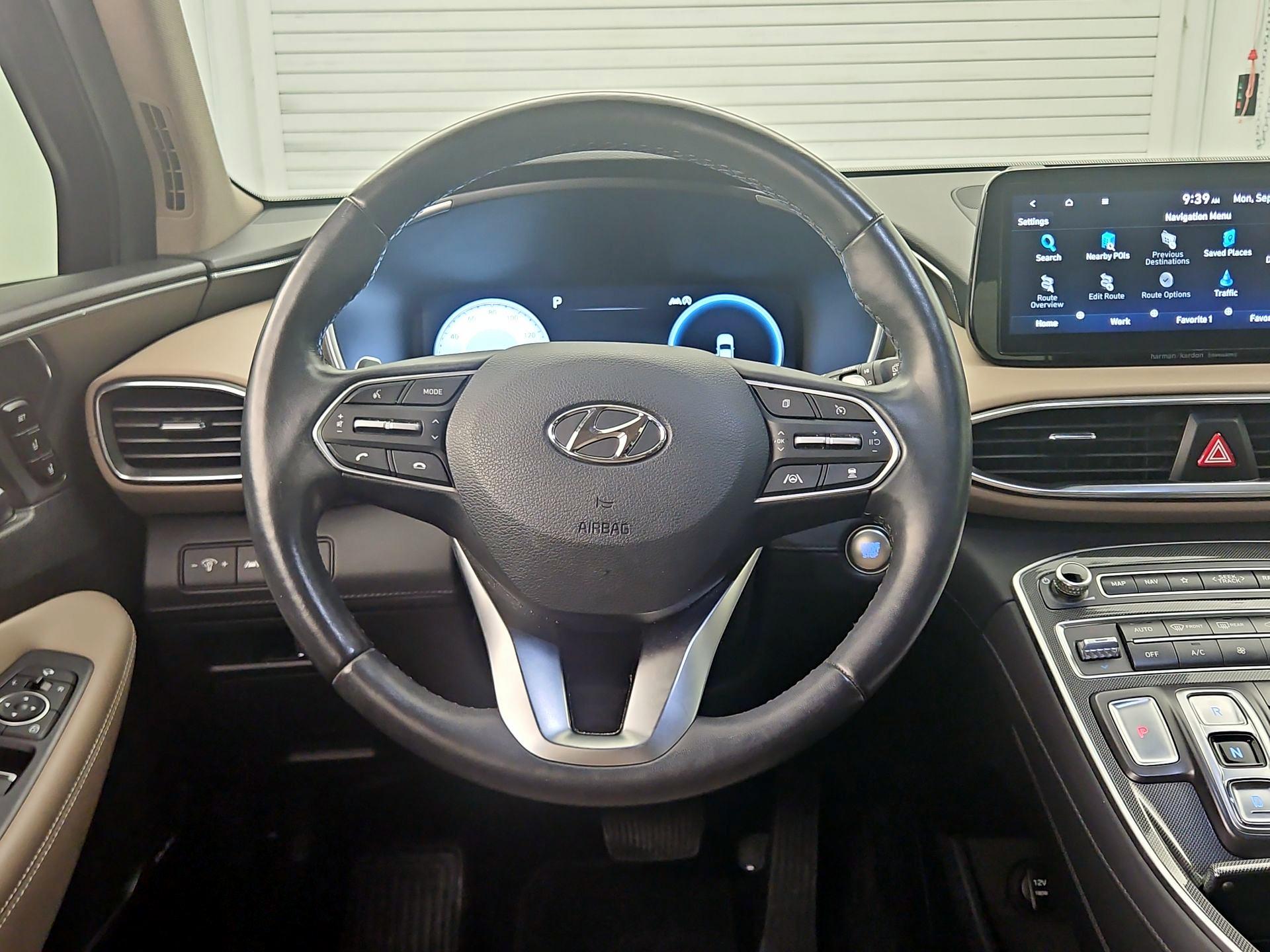 Thumbnail: 2022 Hyundai Santa Fe - 10