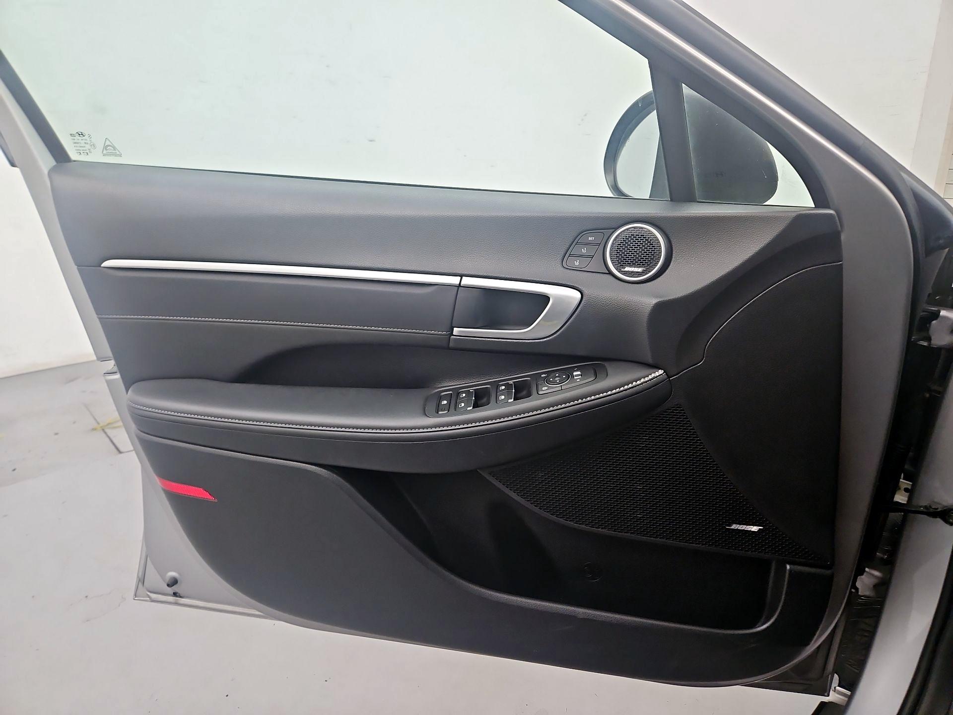Thumbnail: 2021 Hyundai Sonata - 12