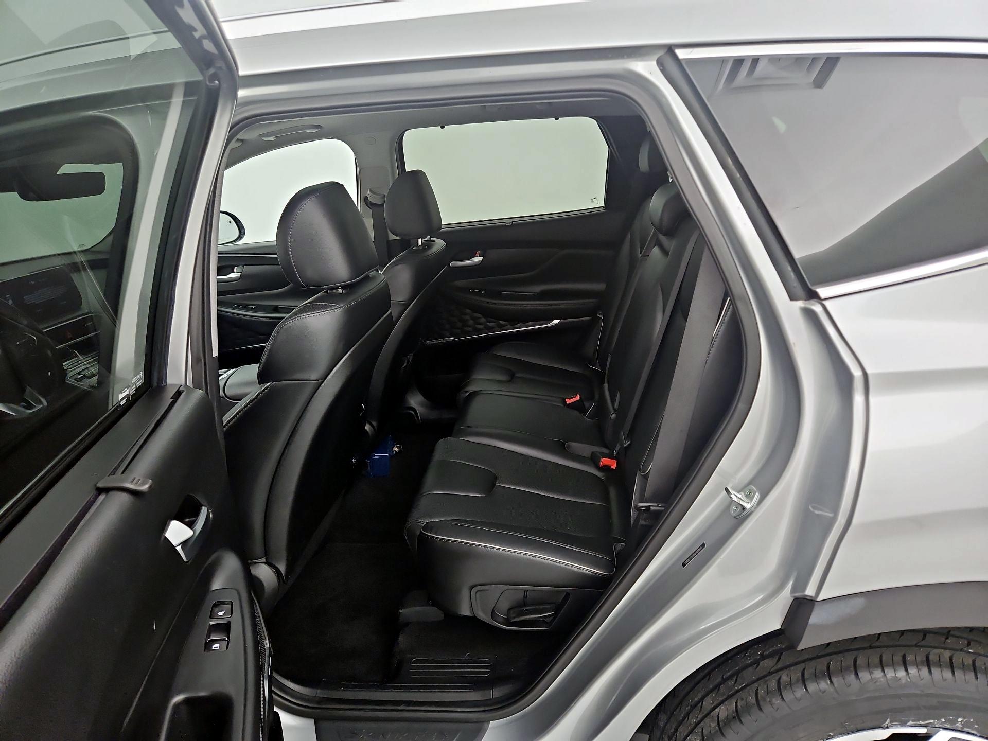 Thumbnail: 2022 Hyundai Santa Fe - 20