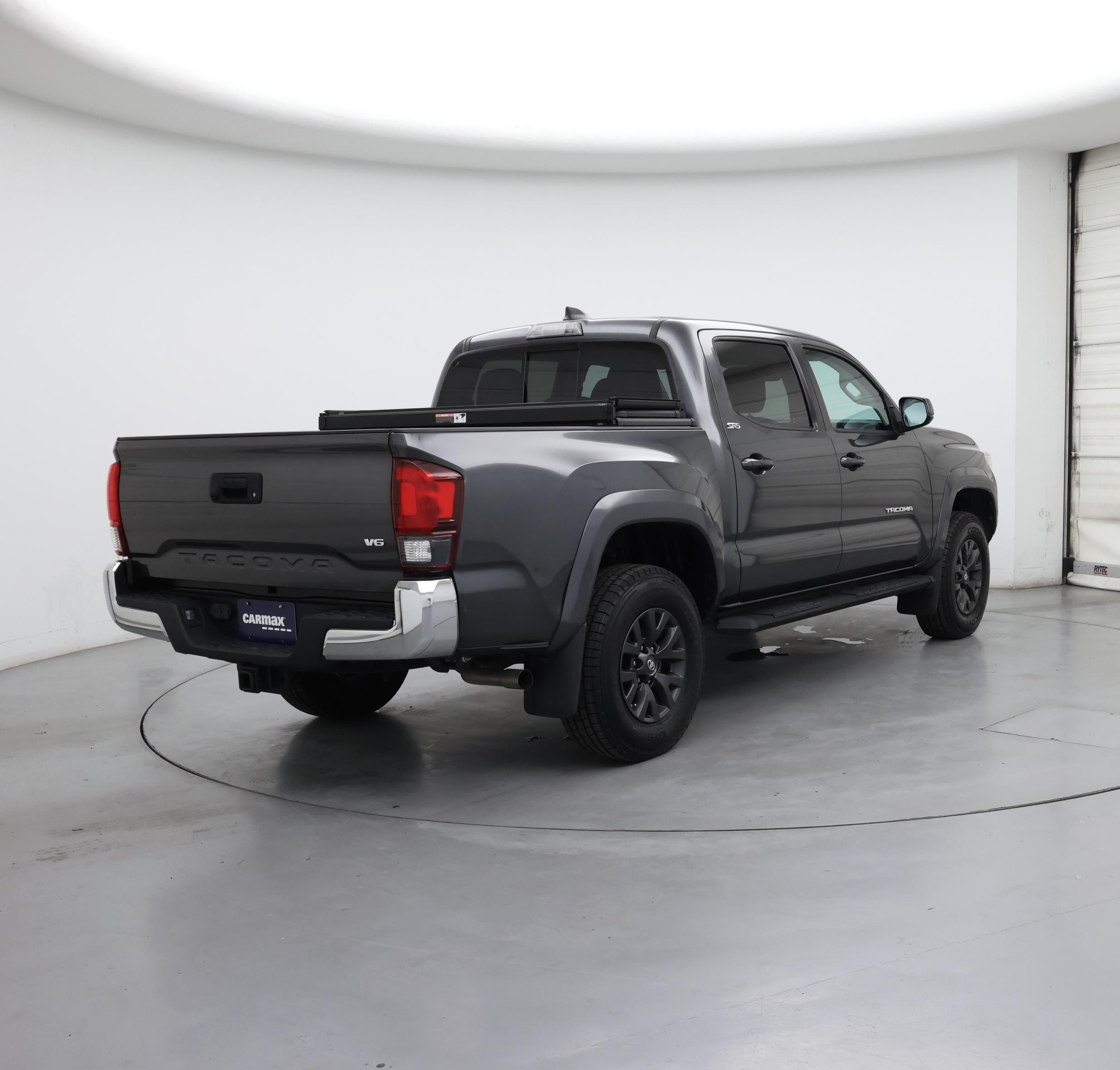 Thumbnail: 2020 Toyota Tacoma - 8