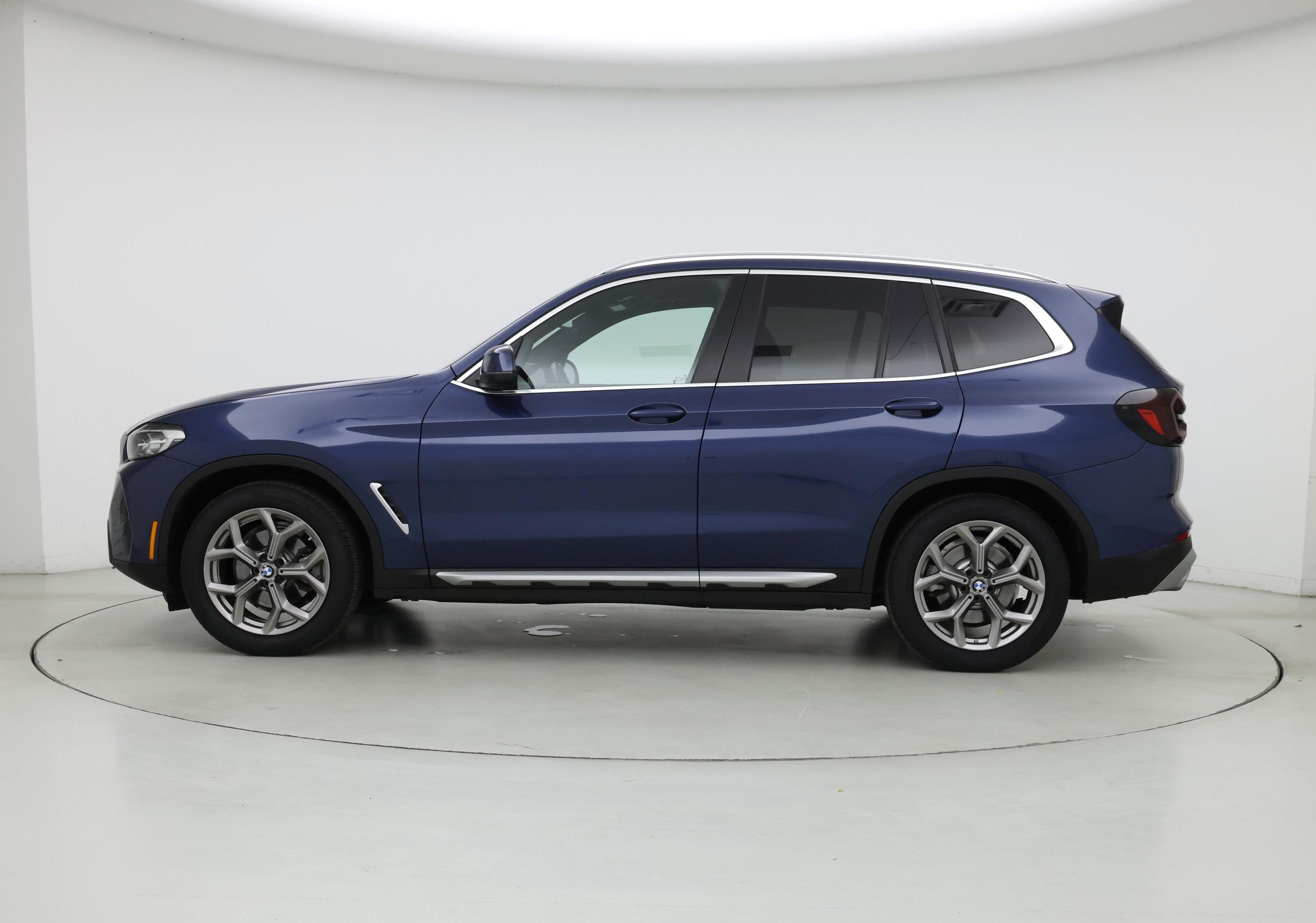 Thumbnail: 2022 BMW X3 - 3