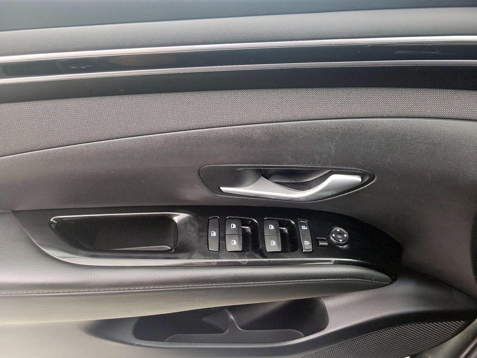 Thumbnail: 2022 Hyundai Tucson - 12