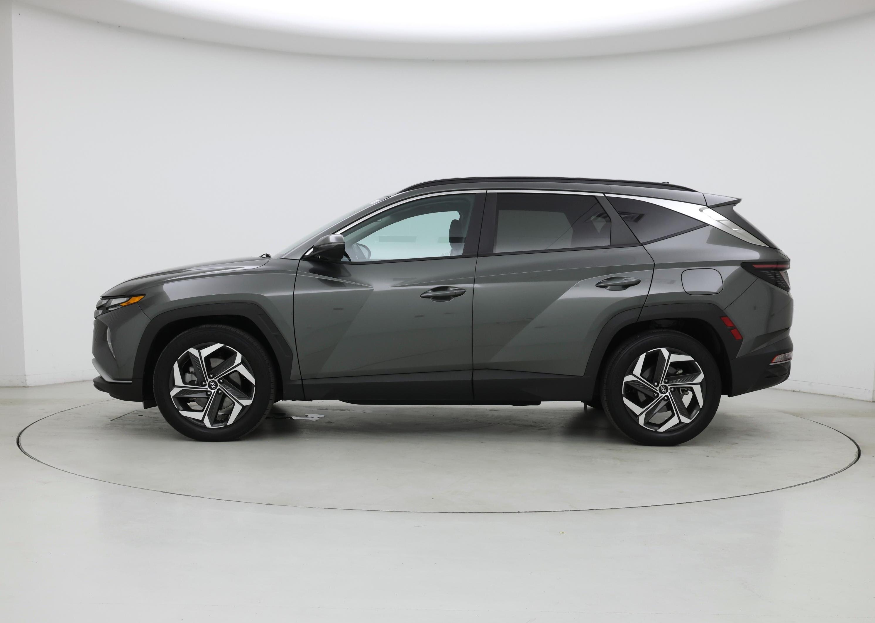 Thumbnail: 2022 Hyundai Tucson - 3