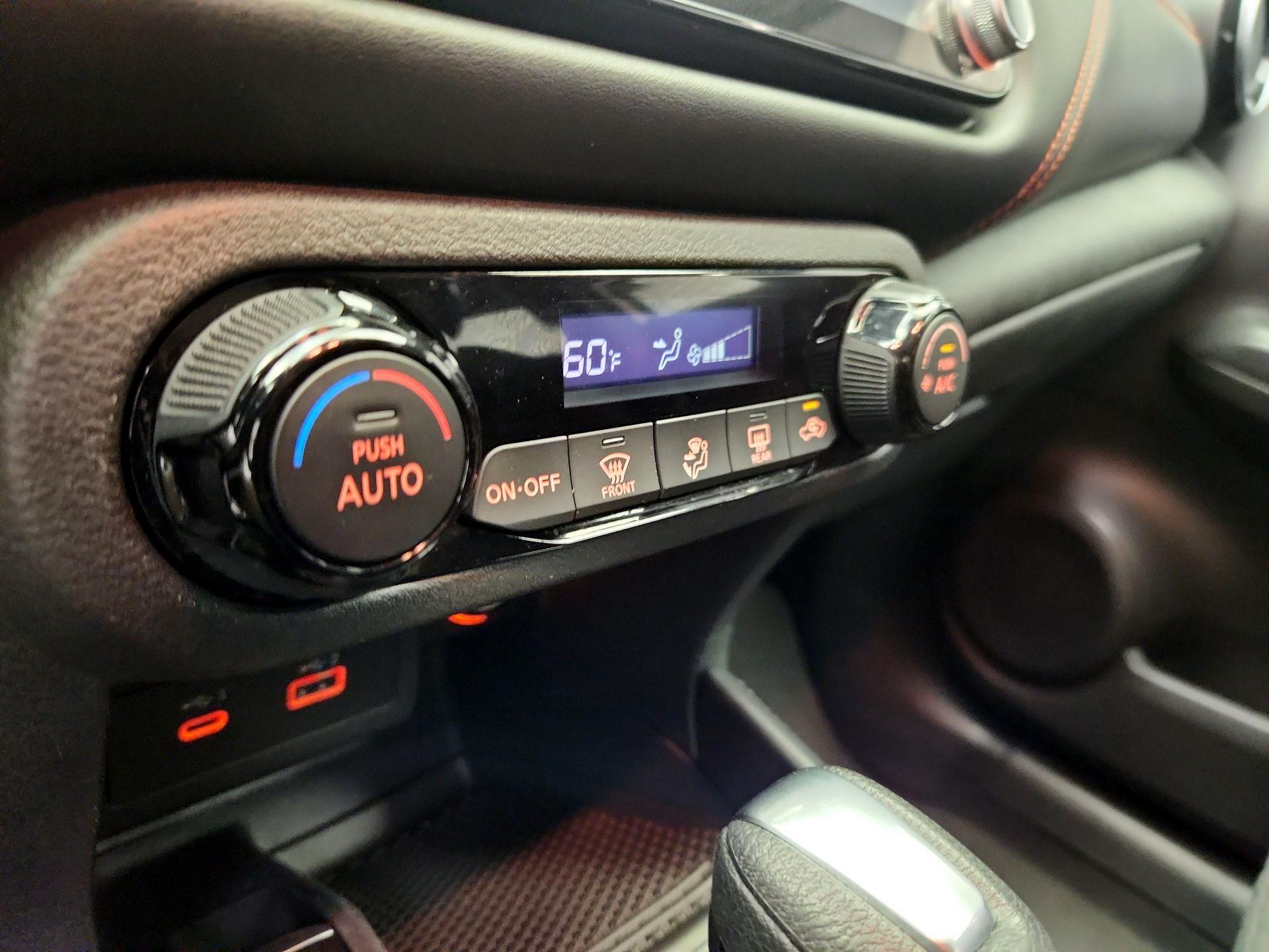 Thumbnail: 2023 Nissan Kicks - 15