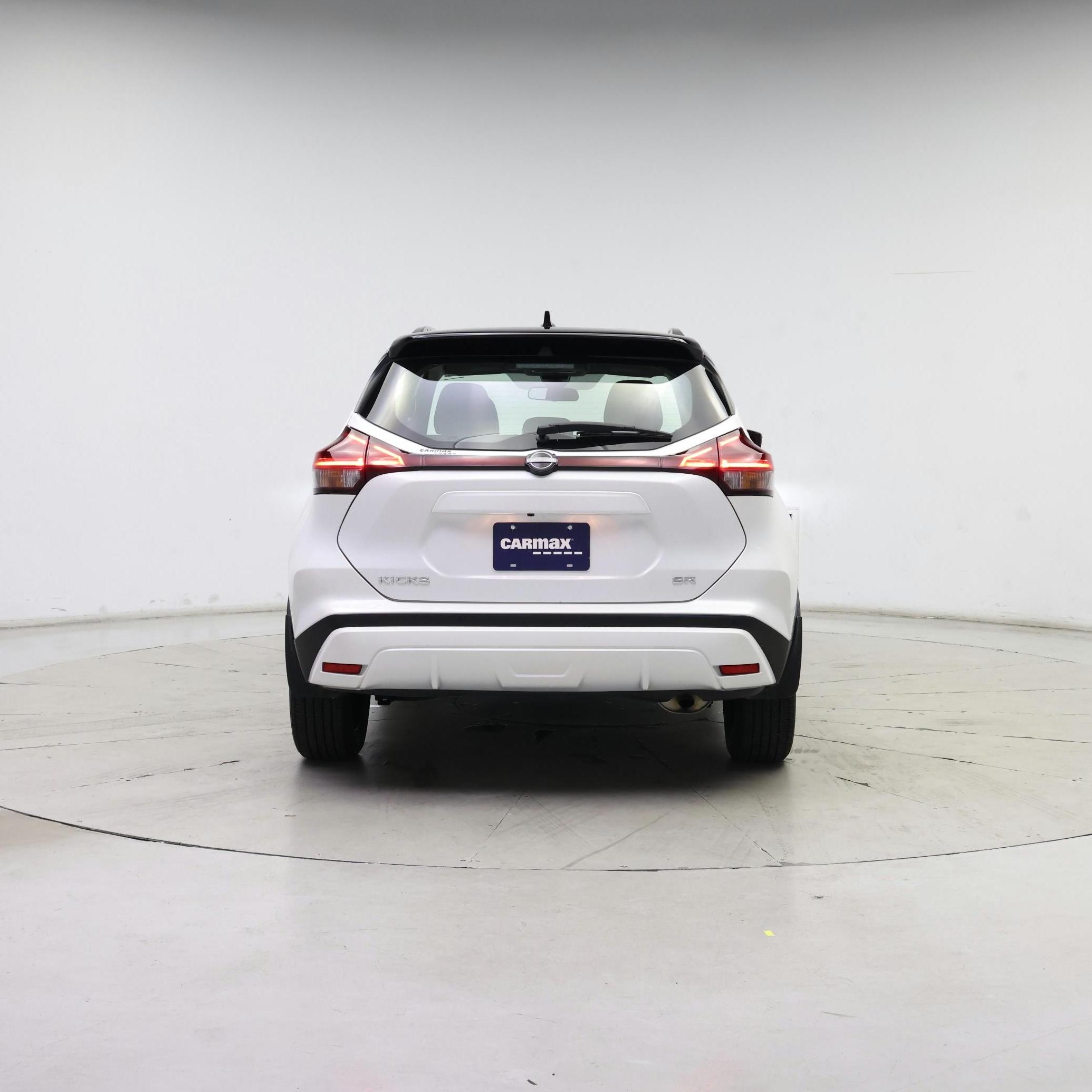 Thumbnail: 2023 Nissan Kicks - 6