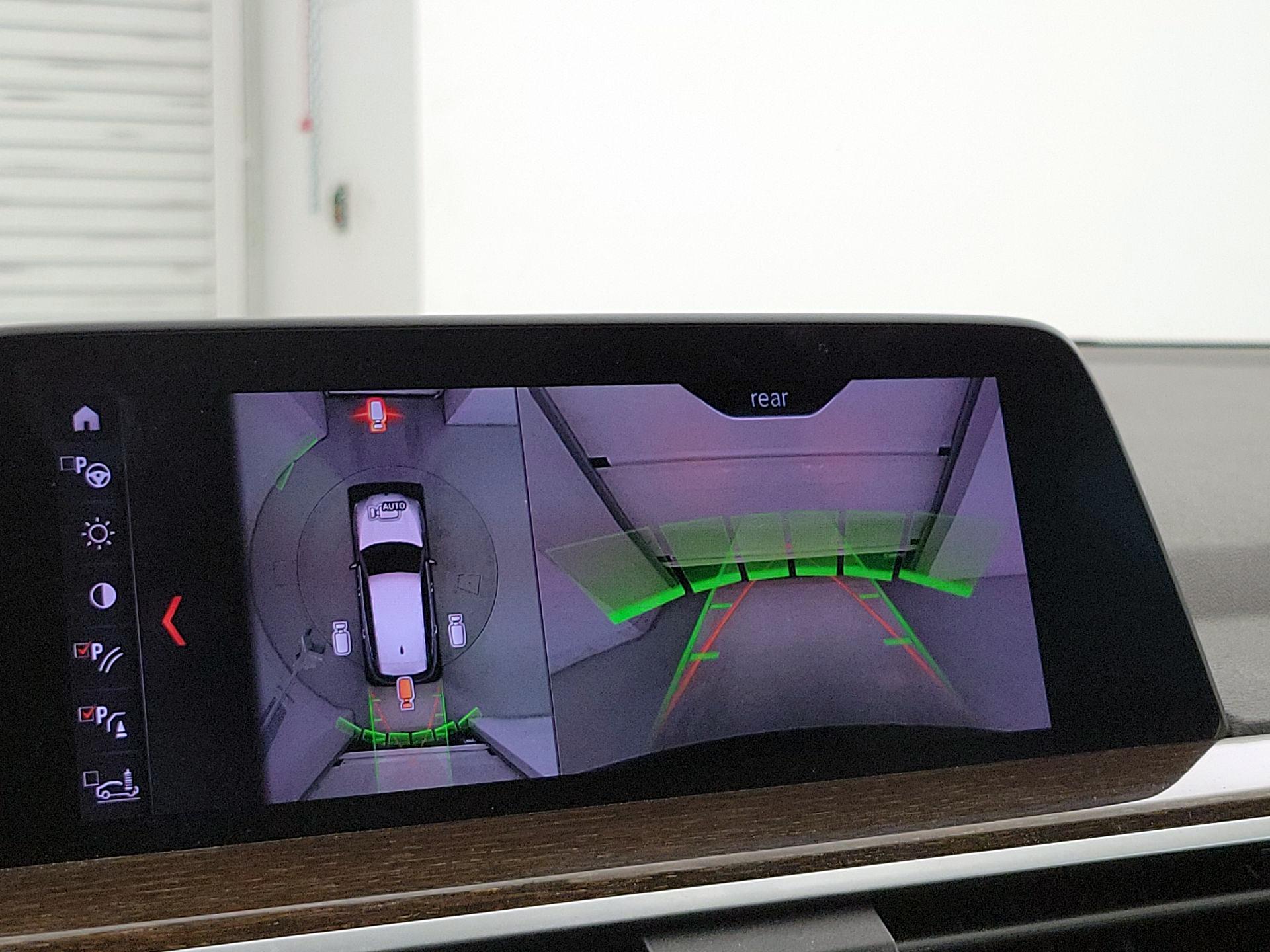 Thumbnail: 2021 BMW X3 - 15