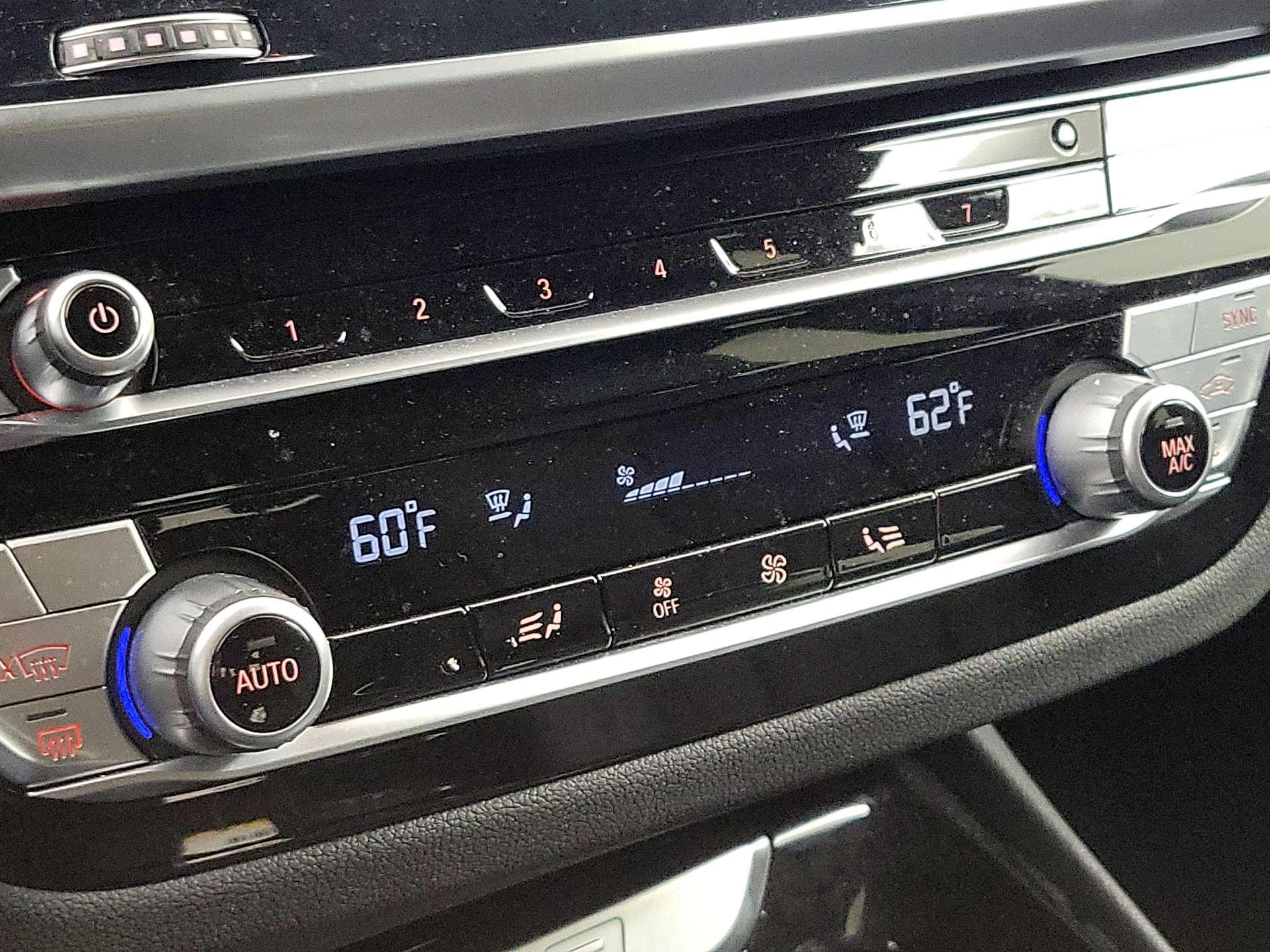 Thumbnail: 2021 BMW X3 - 17