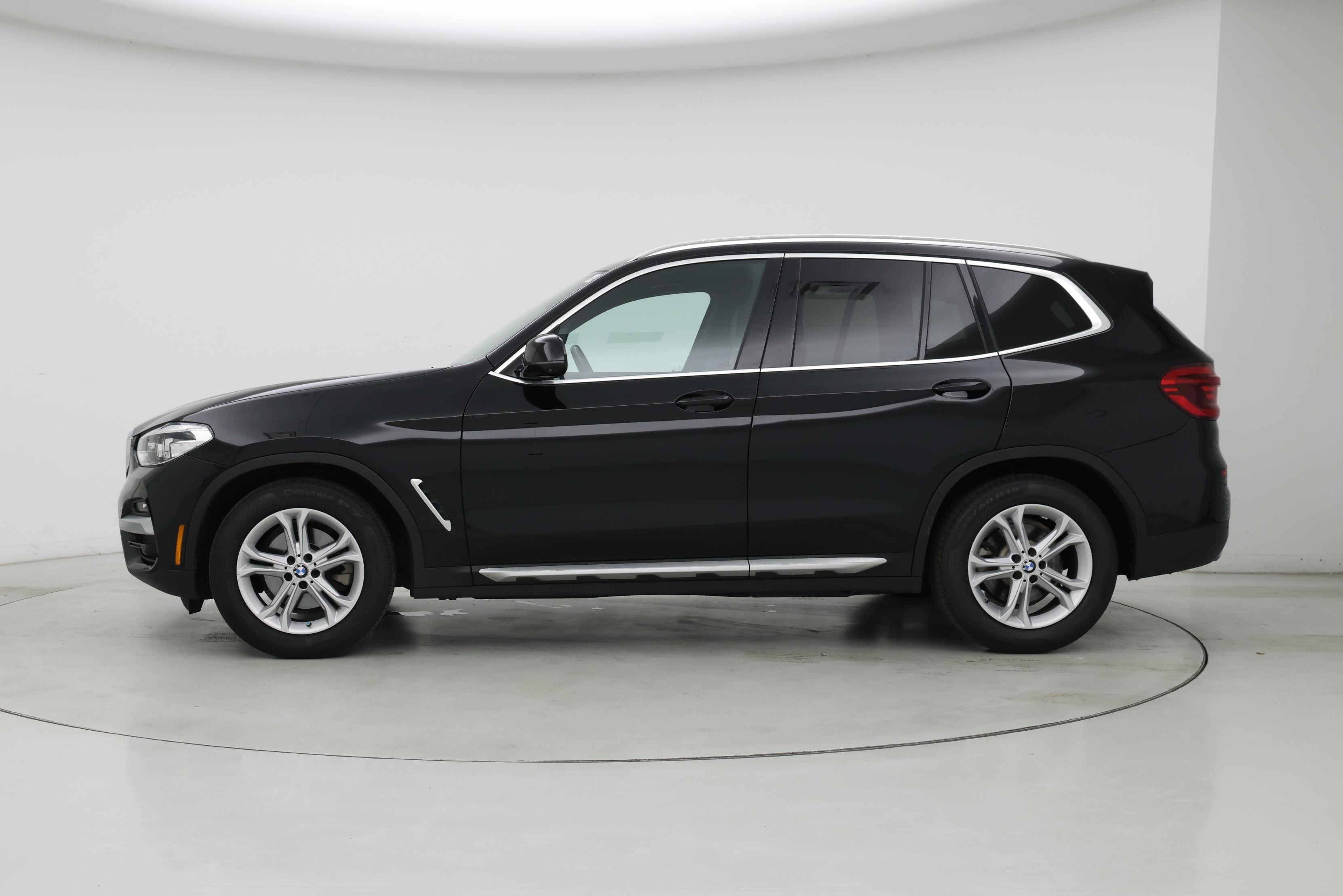 Thumbnail: 2021 BMW X3 - 3