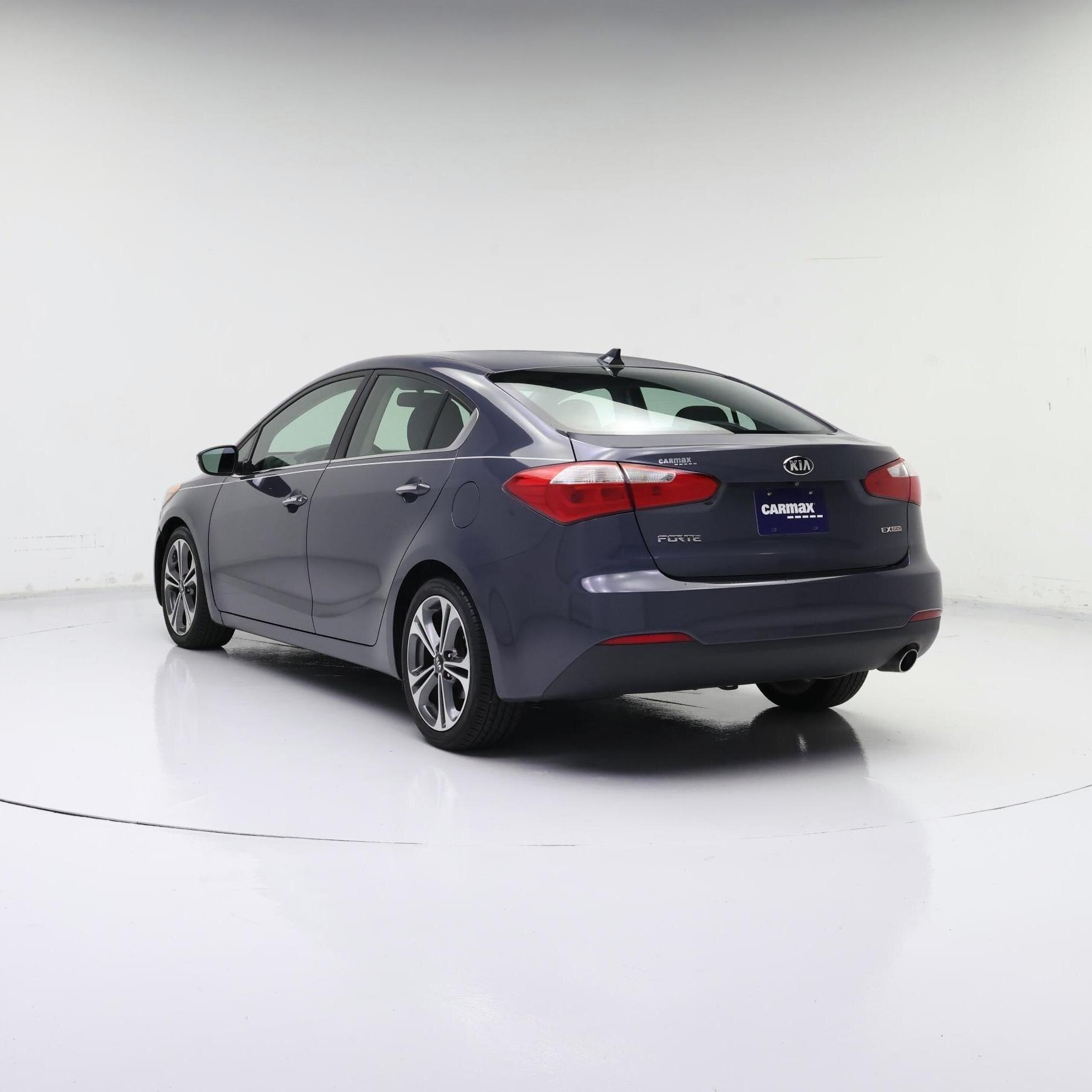 Thumbnail: 2016 Kia Forte - 2