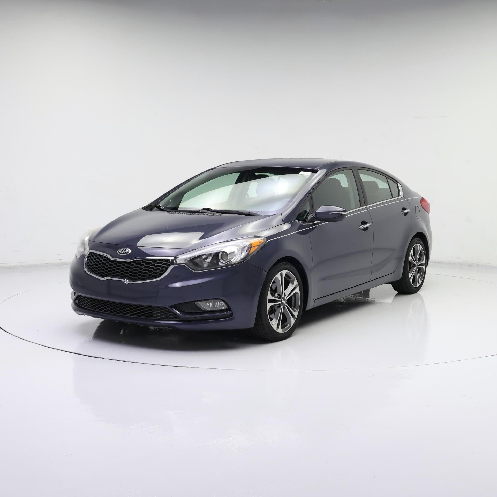 Thumbnail: 2016 Kia Forte - 4