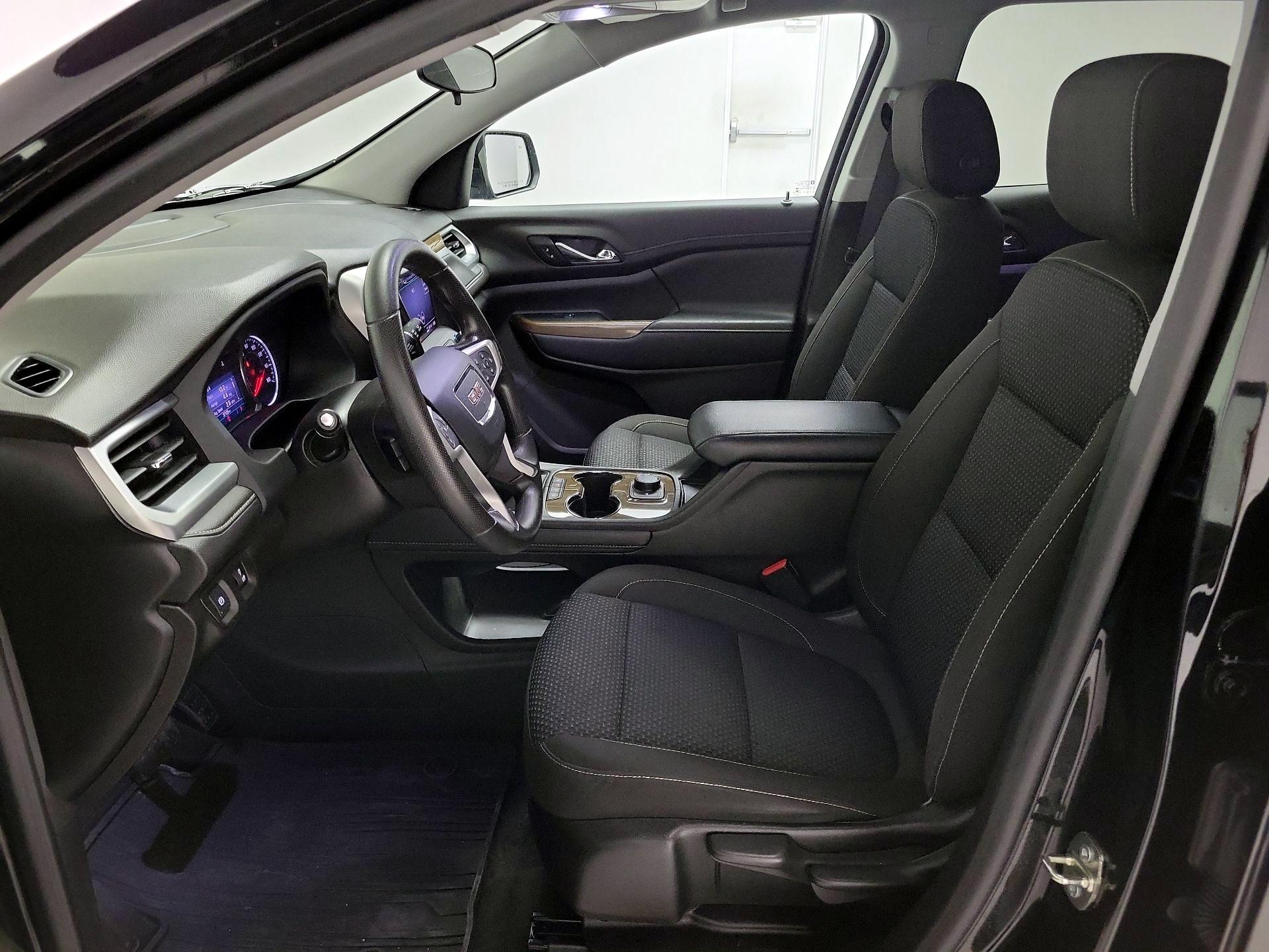 Thumbnail: 2023 GMC Acadia - 11