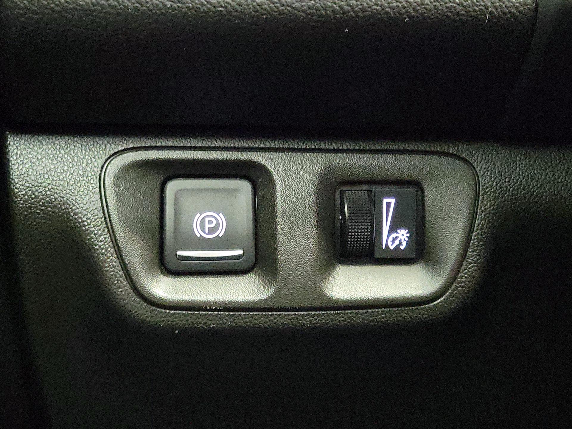 Thumbnail: 2023 GMC Acadia - 13