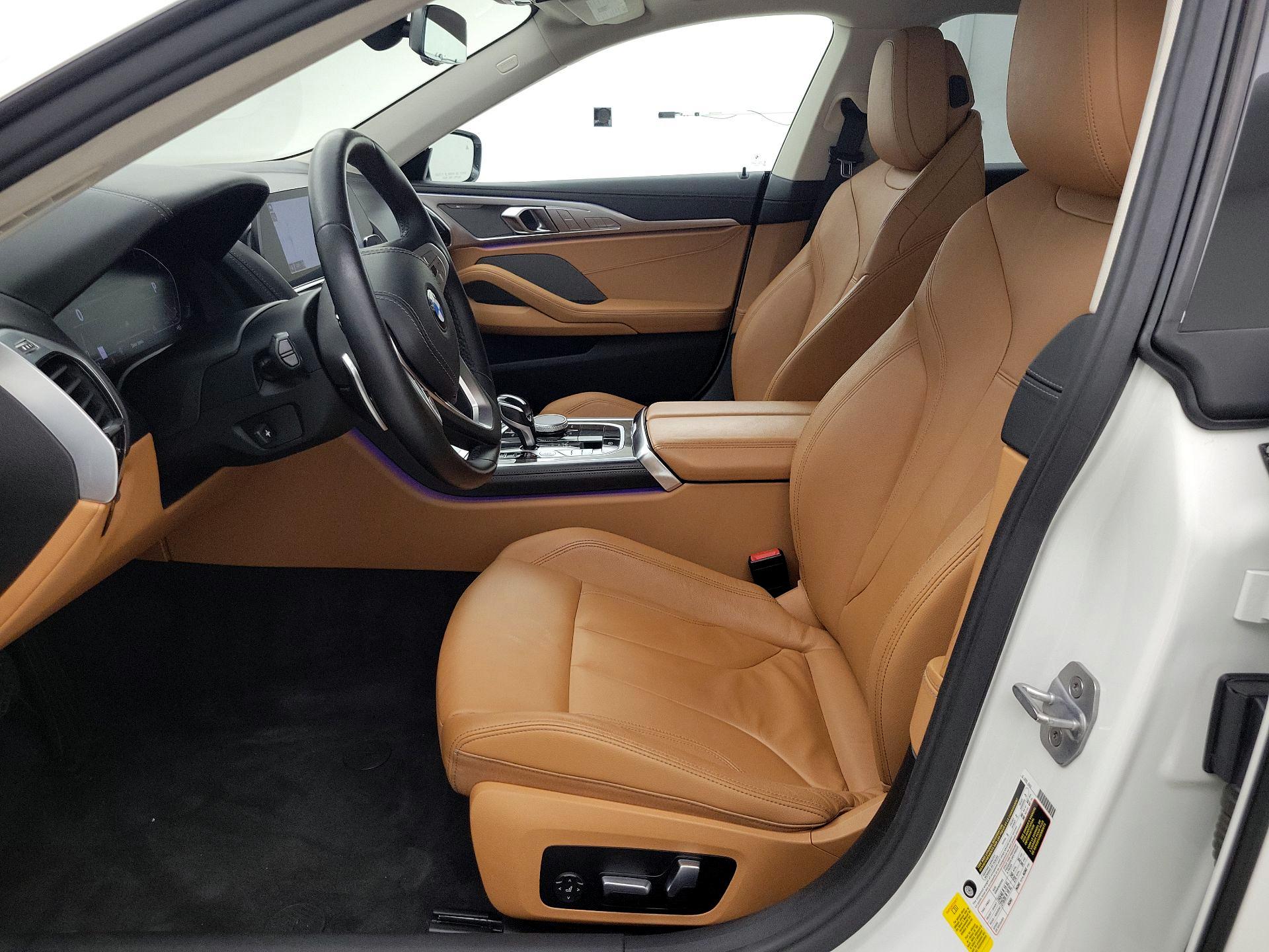 Thumbnail: 2020 BMW 8 Series - 11