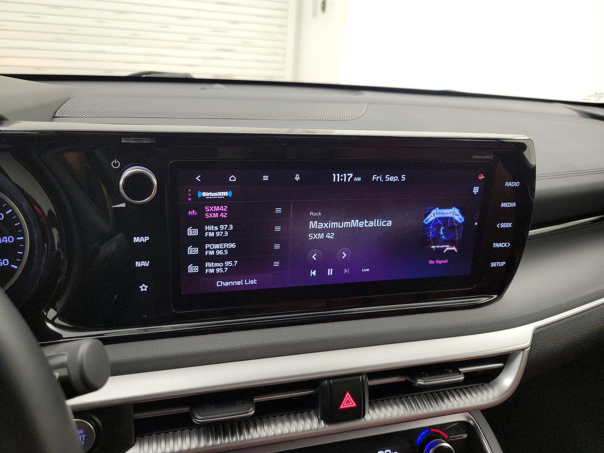 Thumbnail: 2023 Kia K5 - 16